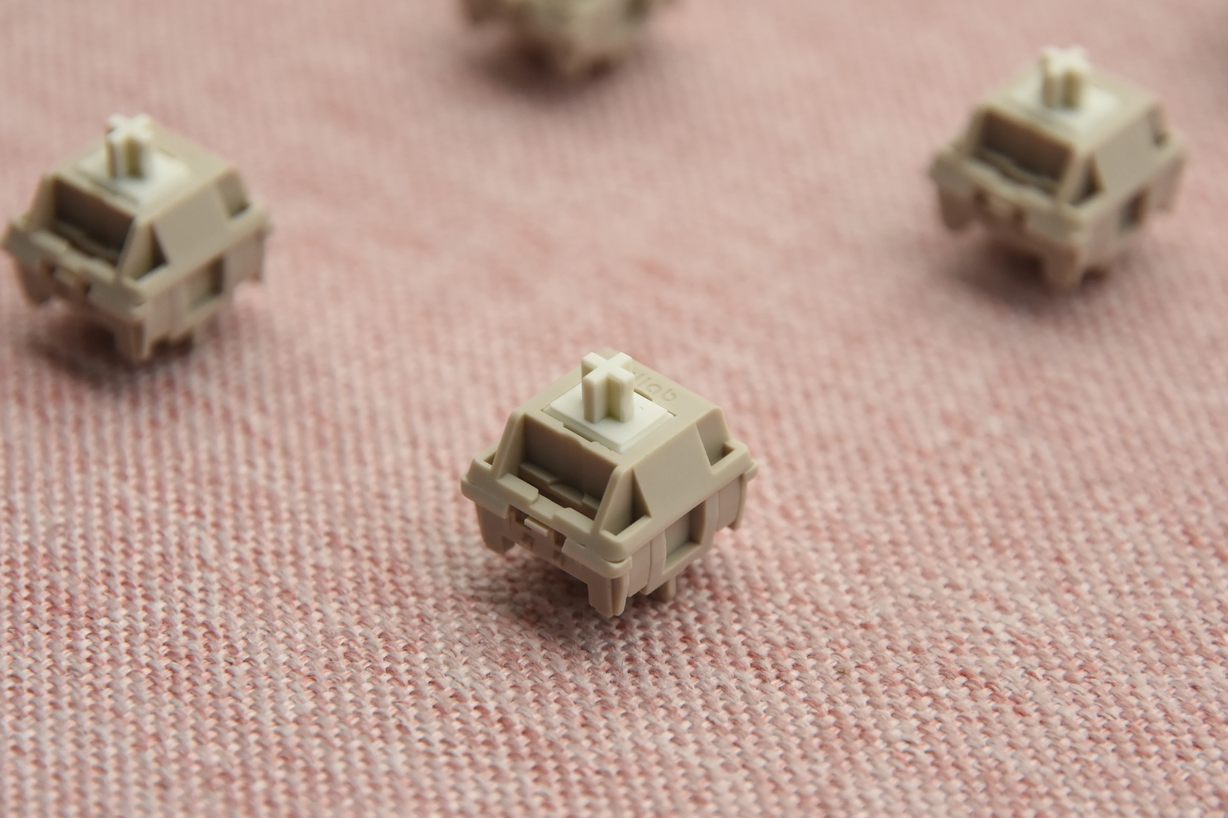 HMX LANIKAI LINEAR SWITCH FACTORY LUBED (10PCS) - Image 13