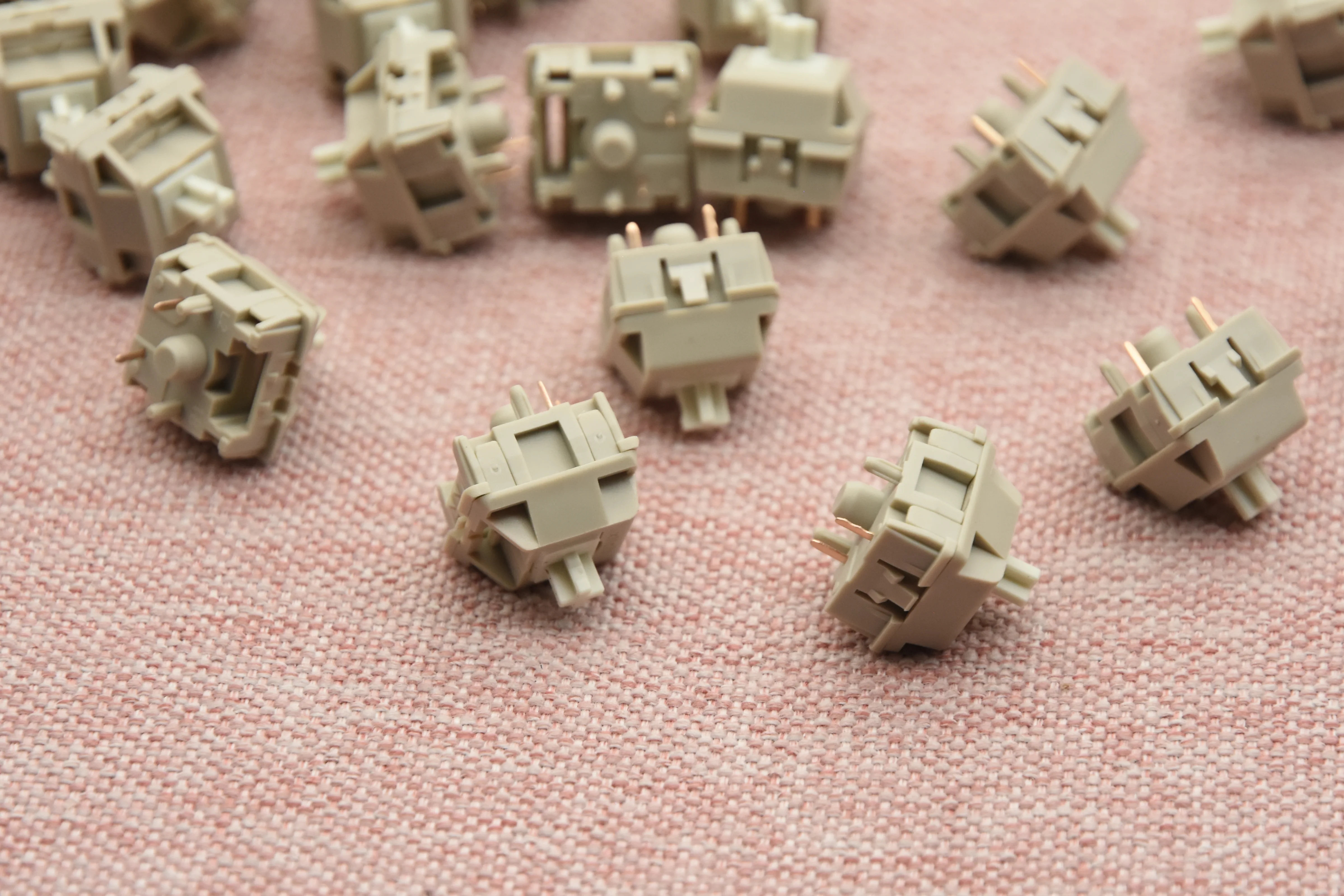 HMX LANIKAI LINEAR SWITCH FACTORY LUBED (10PCS) - Image 9