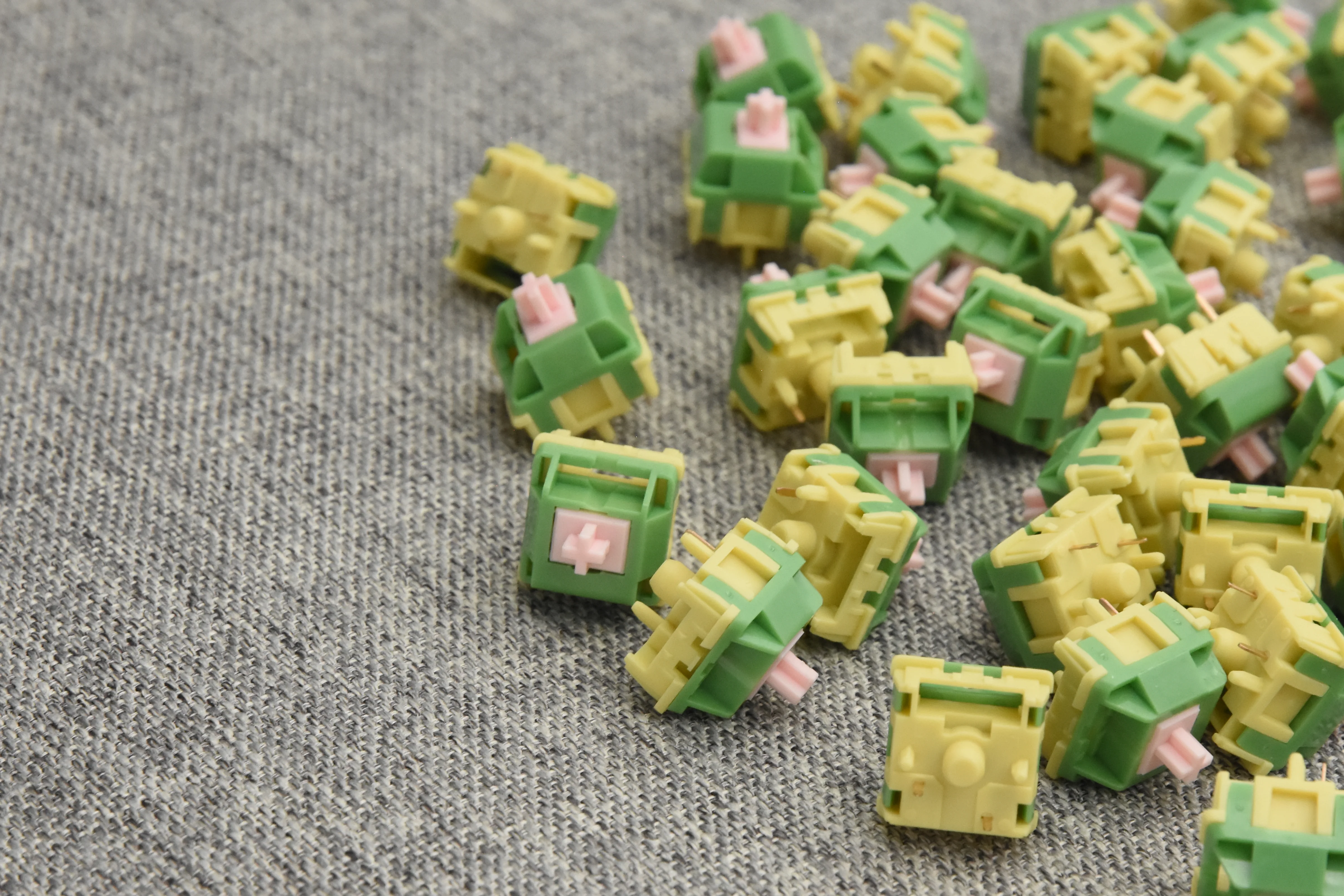 HMX LOTUS LINEAR SWITCH FACTORY LUBED EDITION (10PCS) - Image 10