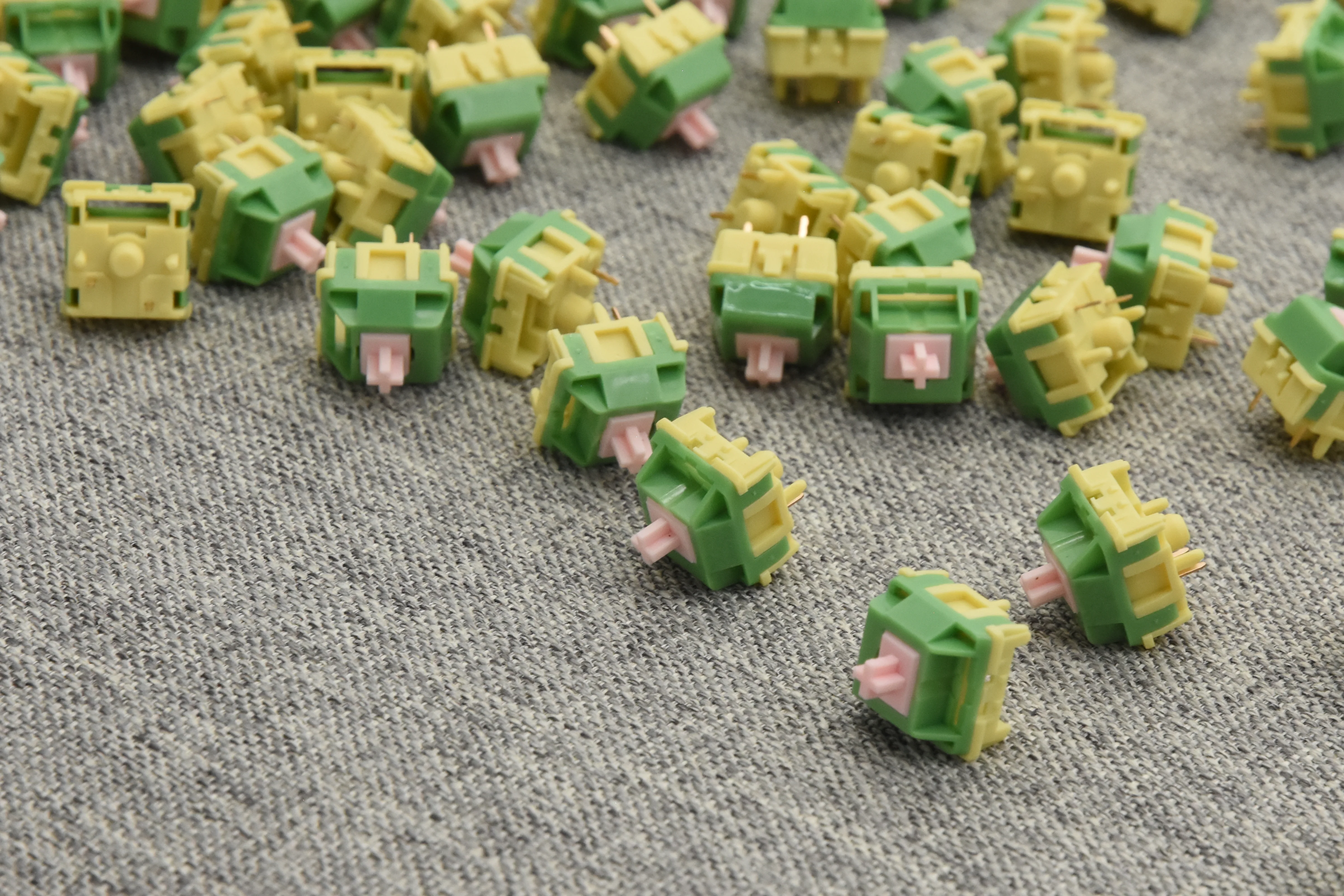 HMX LOTUS LINEAR SWITCH FACTORY LUBED EDITION (10PCS) - Image 8
