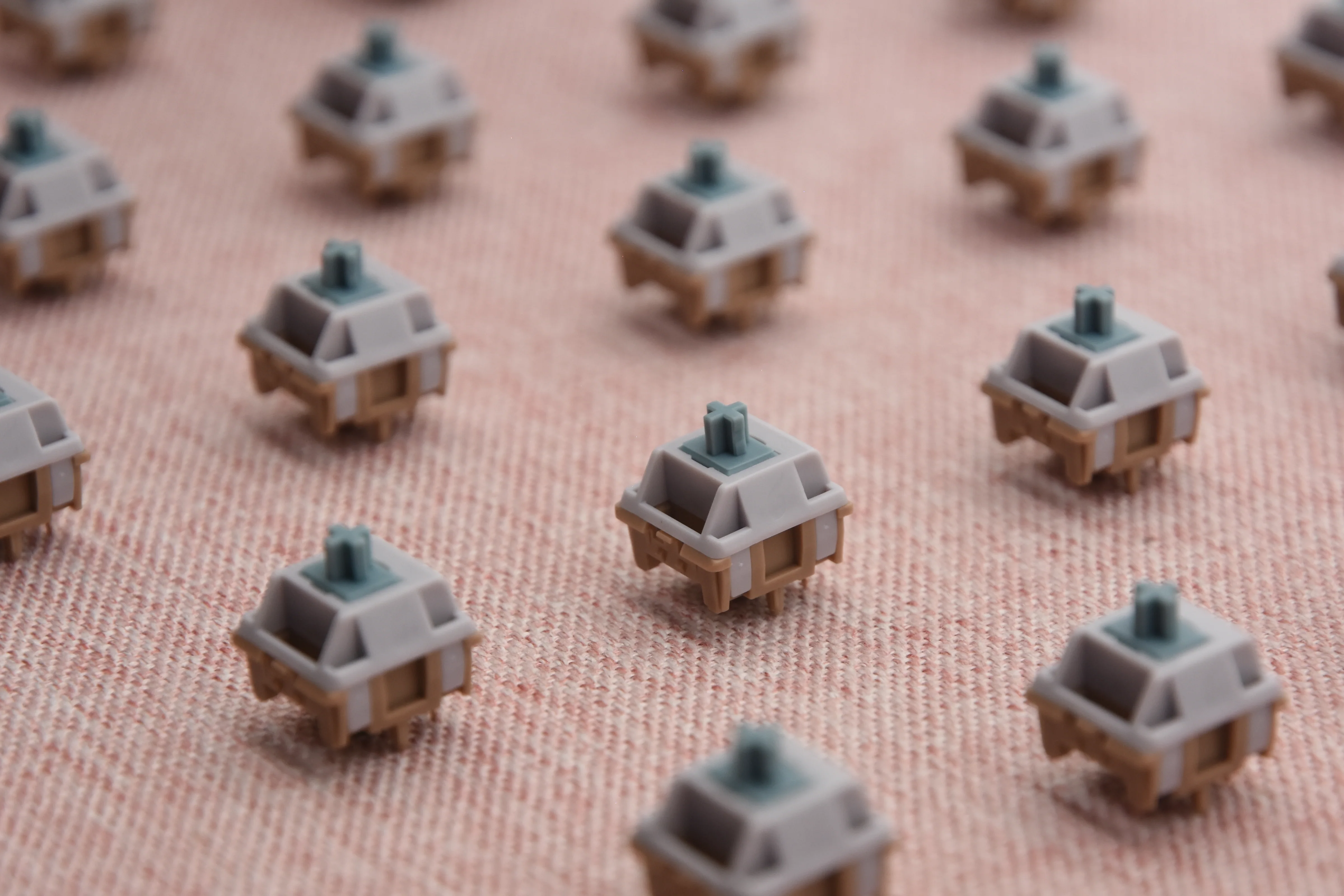 HMX LUNAR STONE LINEAR SWITCH FACTORY LUBED (10PCS) - Image 12