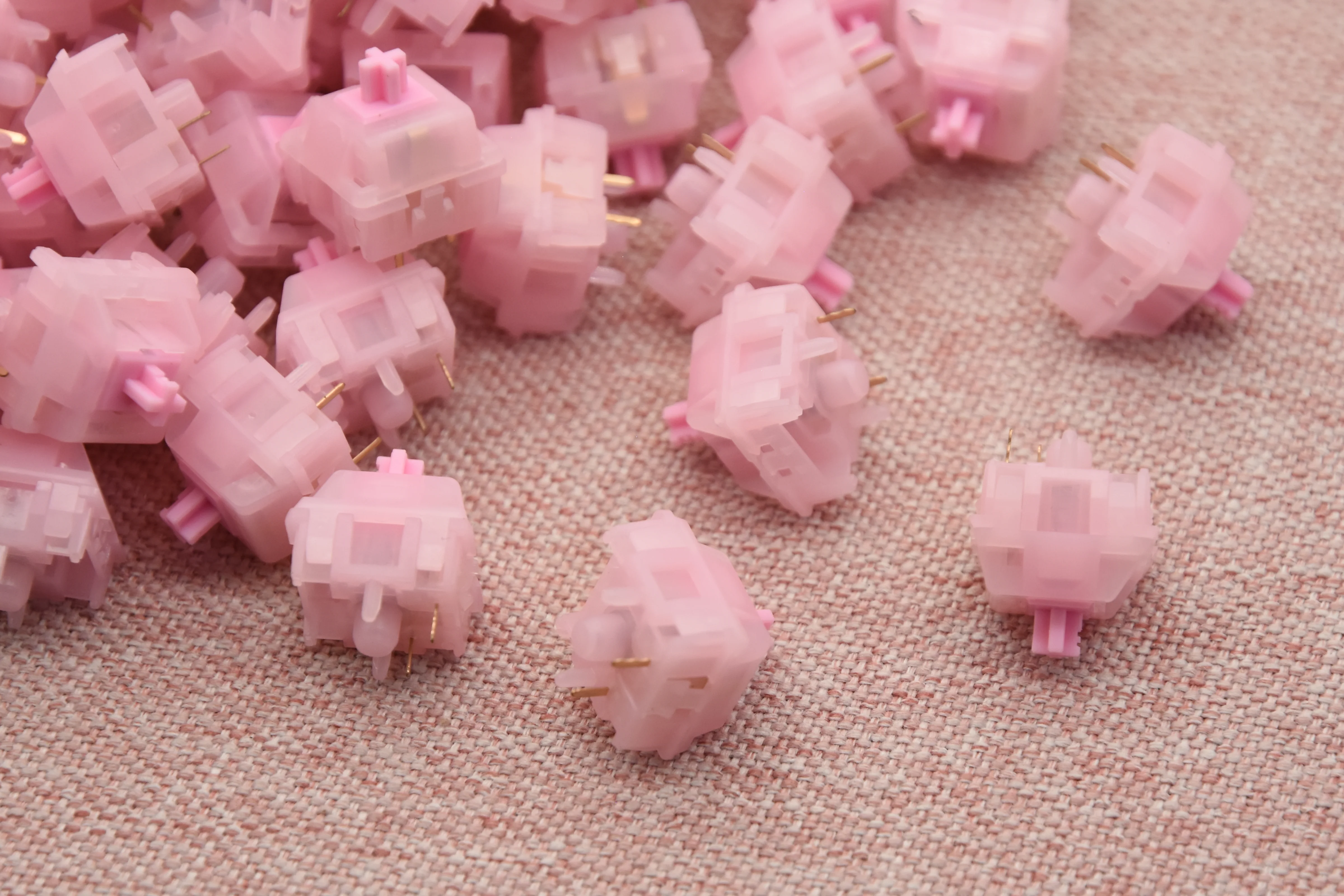 HMX SAKURA V2 SILENT LINEAR SWITCH FACTORY LUBED EDITION (10PCS) - Image 3