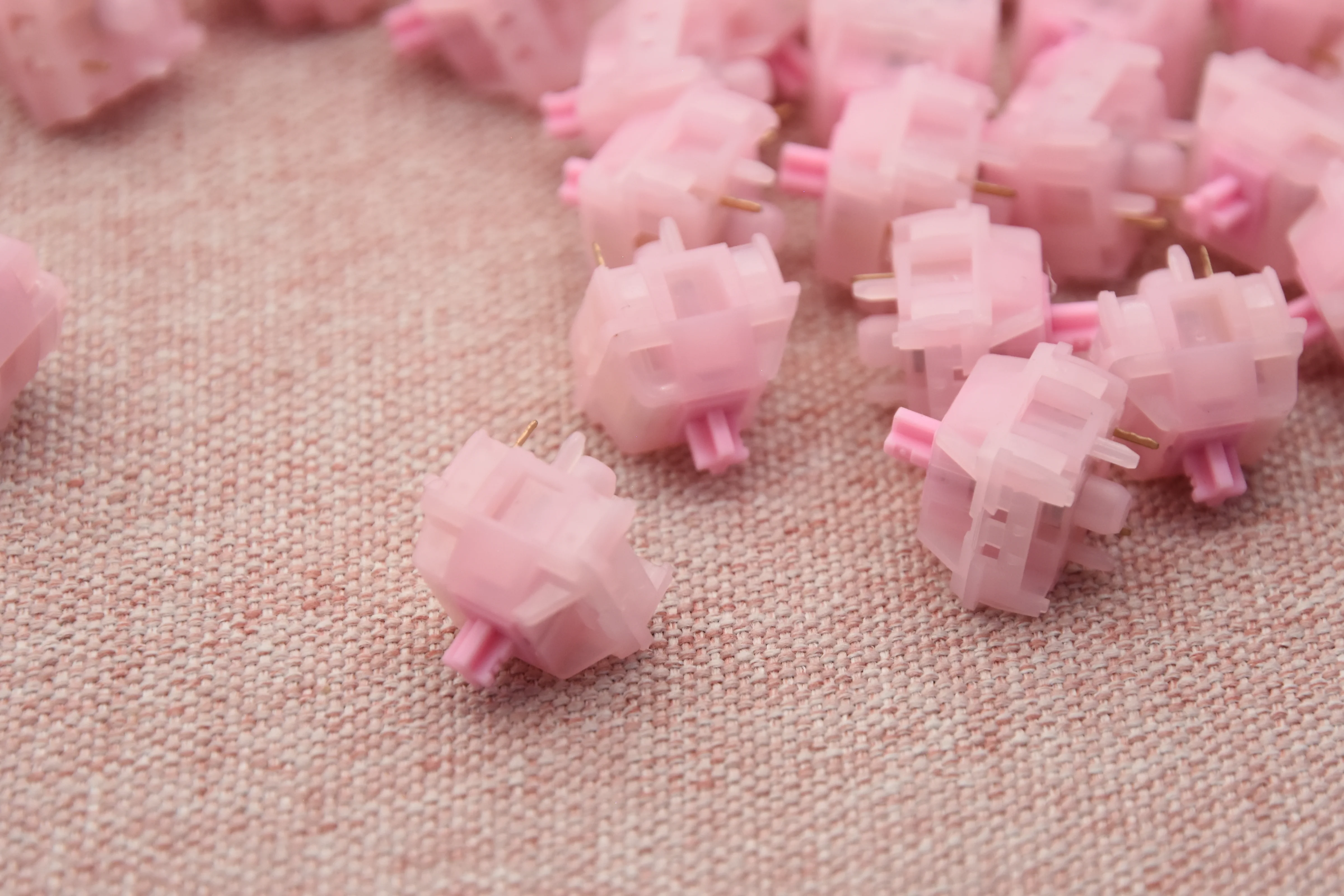 HMX SAKURA V2 SILENT LINEAR SWITCH FACTORY LUBED EDITION (10PCS) - Image 7
