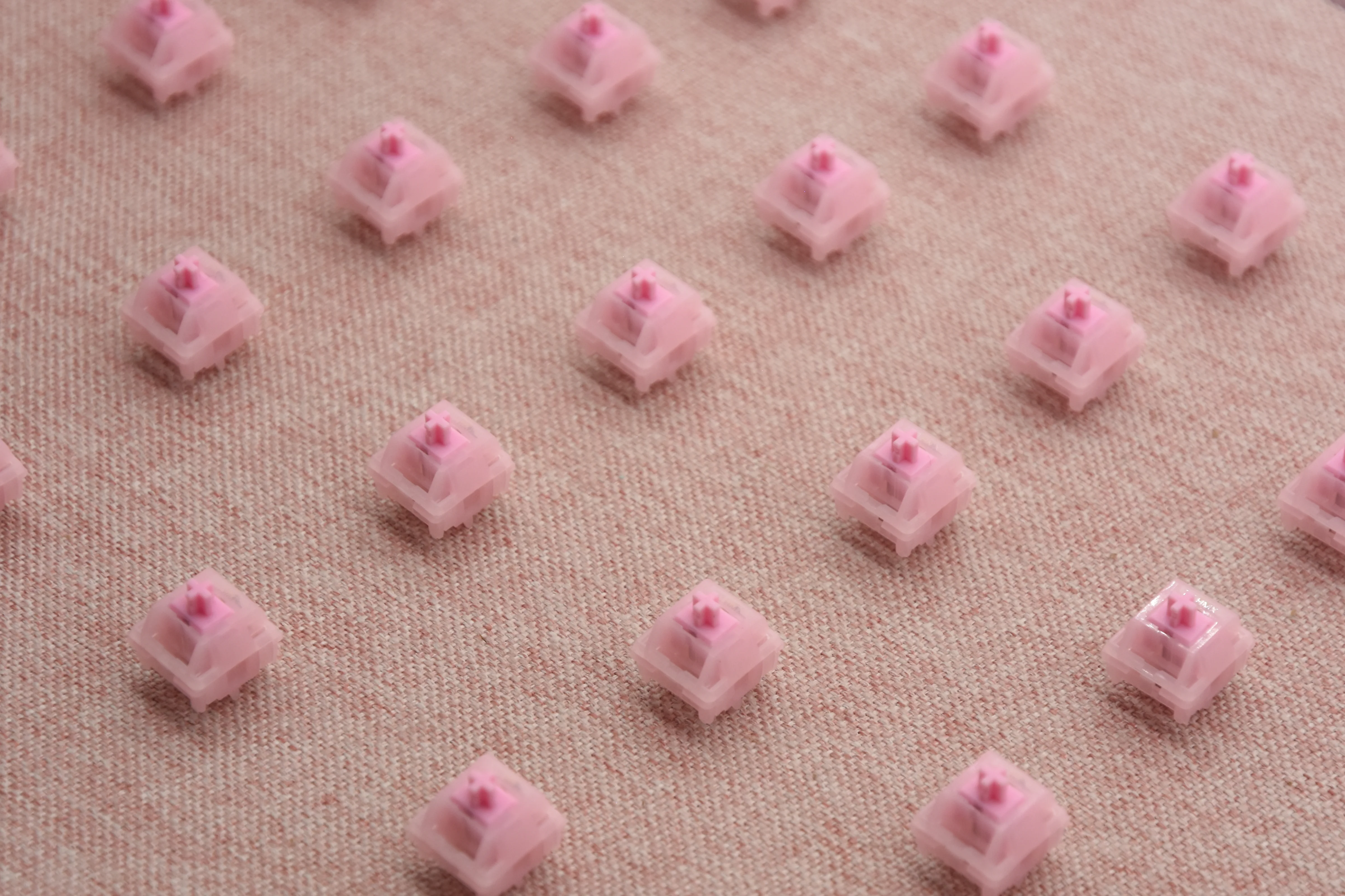 HMX SAKURA V2 SILENT LINEAR SWITCH FACTORY LUBED EDITION (10PCS) - Image 9