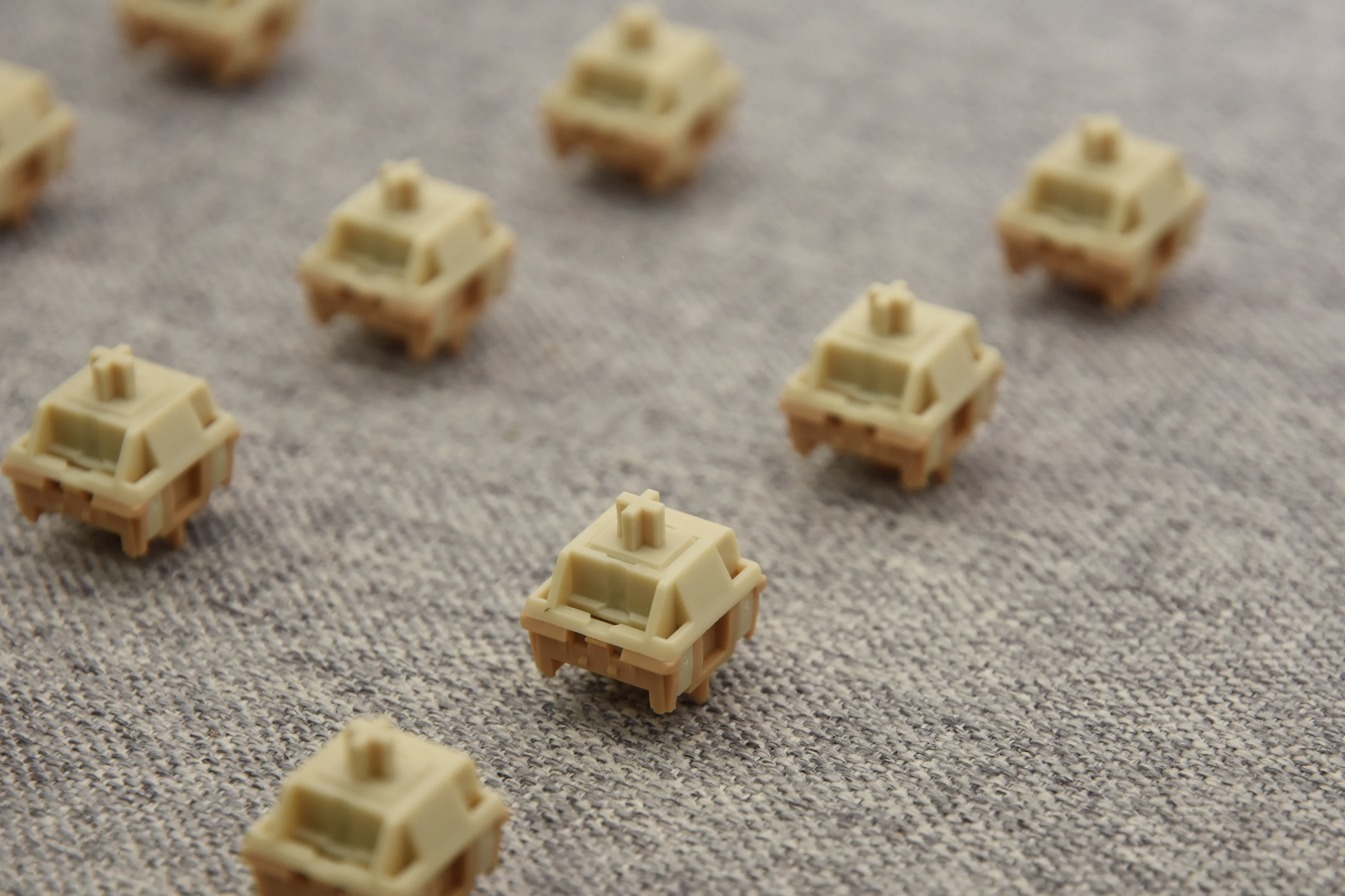 HMX SANDSTORM TACTILE SWITCH FACTORY LUBED (10PCS) - Image 14