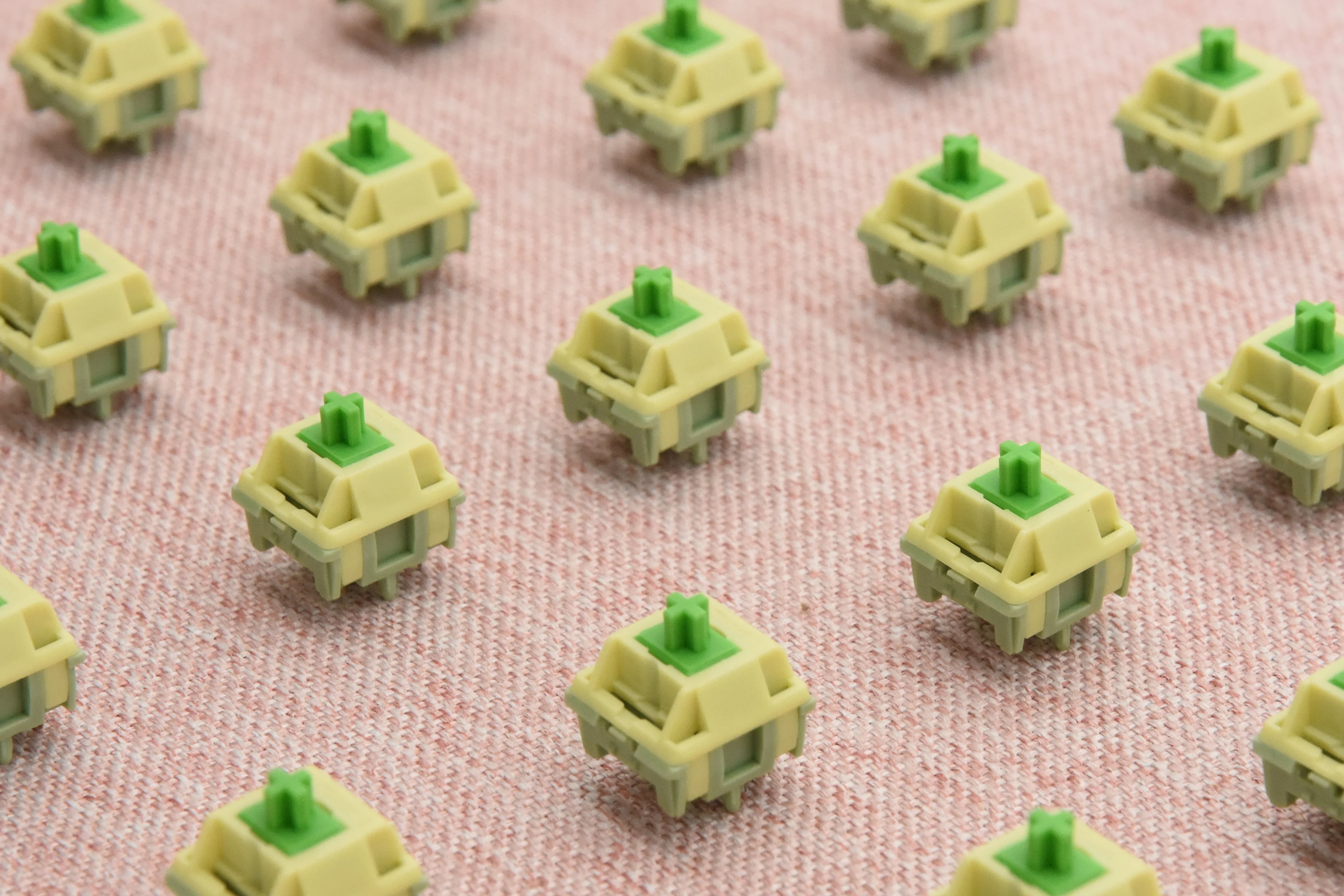 HMX SERENE GREEN LINEAR SWITCH FACTORY LUBED EDITION (10PCS) - Image 12