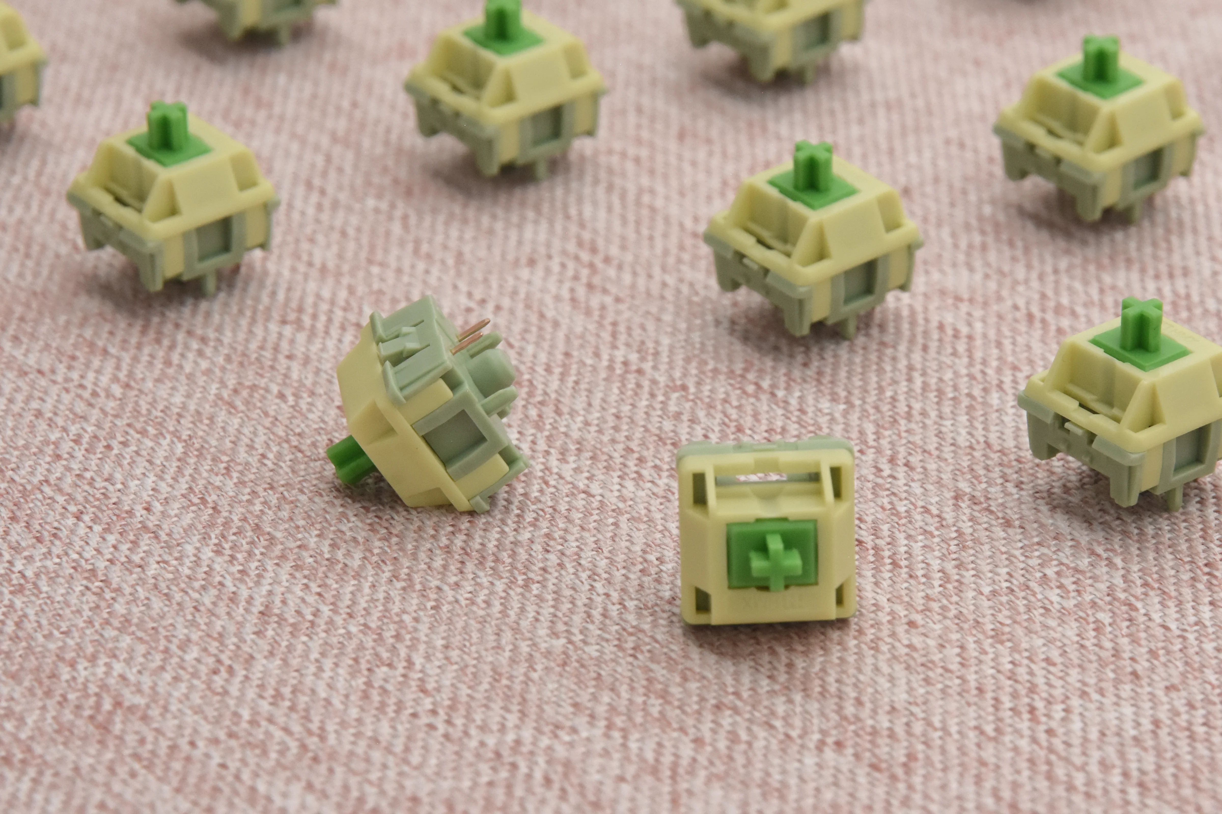 HMX SERENE GREEN LINEAR SWITCH FACTORY LUBED EDITION (10PCS) - Image 13