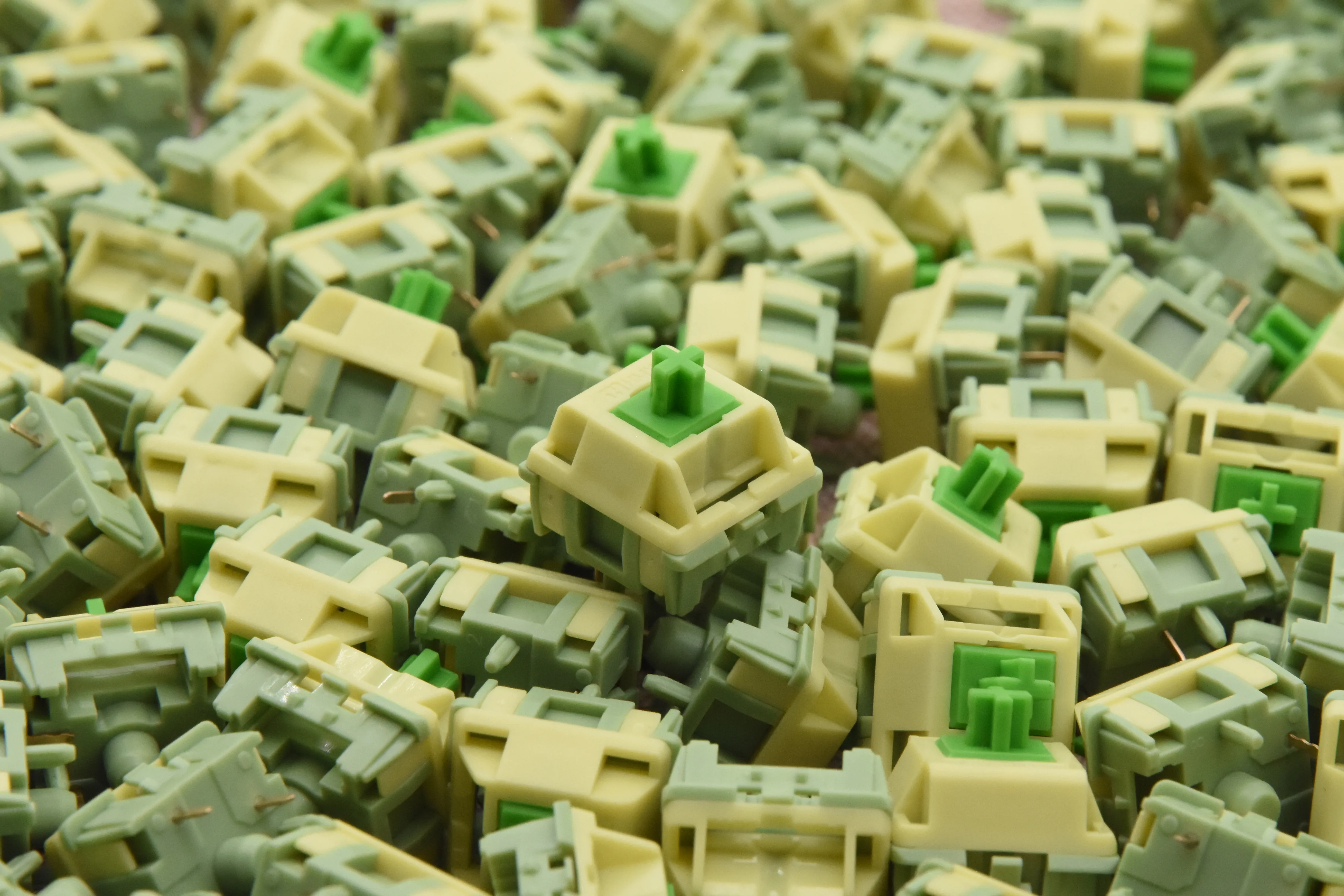 HMX SERENE GREEN LINEAR SWITCH FACTORY LUBED EDITION (10PCS) - Image 7