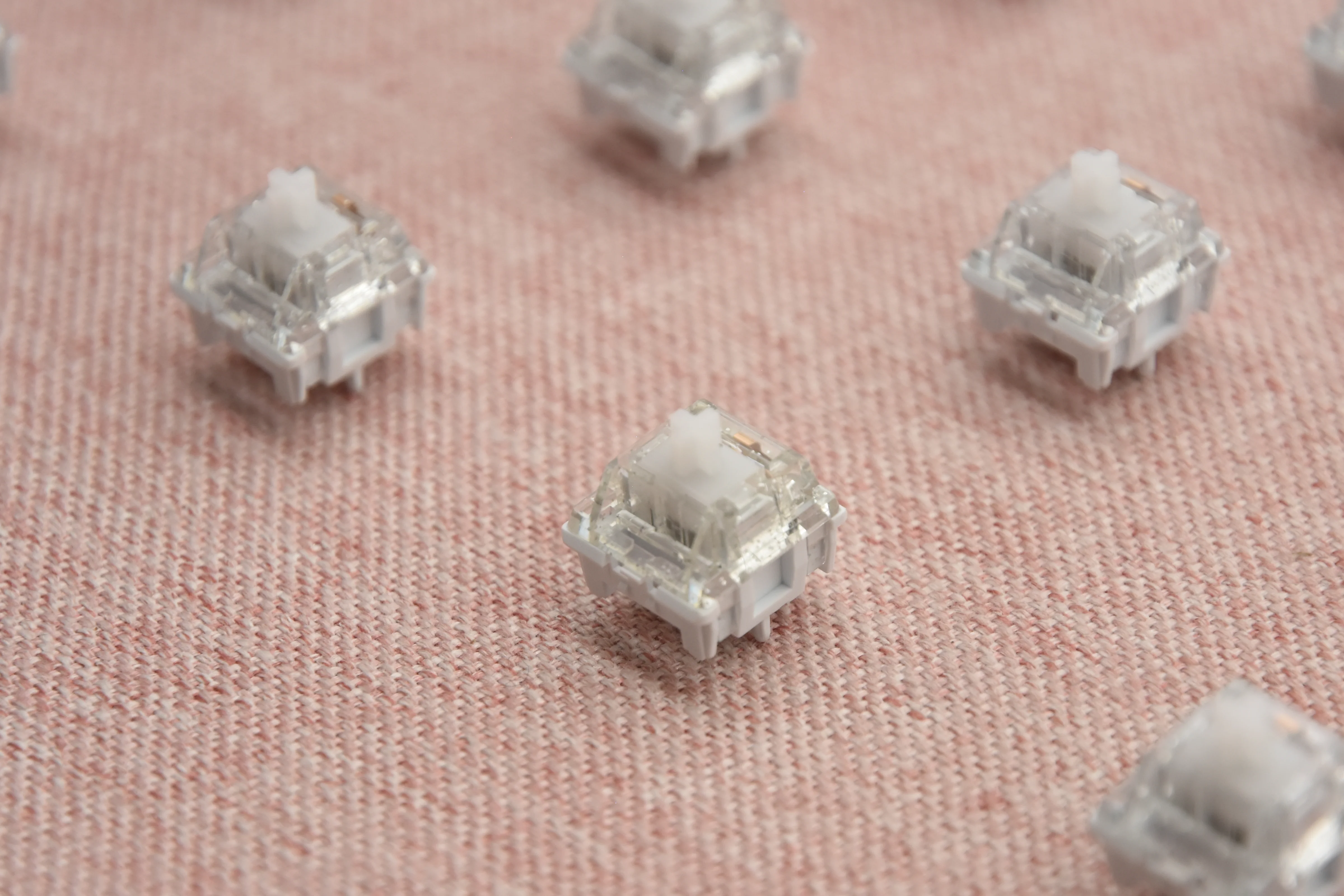 HMX SNOWFALL TACTILE SWITCH FACTORY LUBED EDITION (10PCS) - Image 10