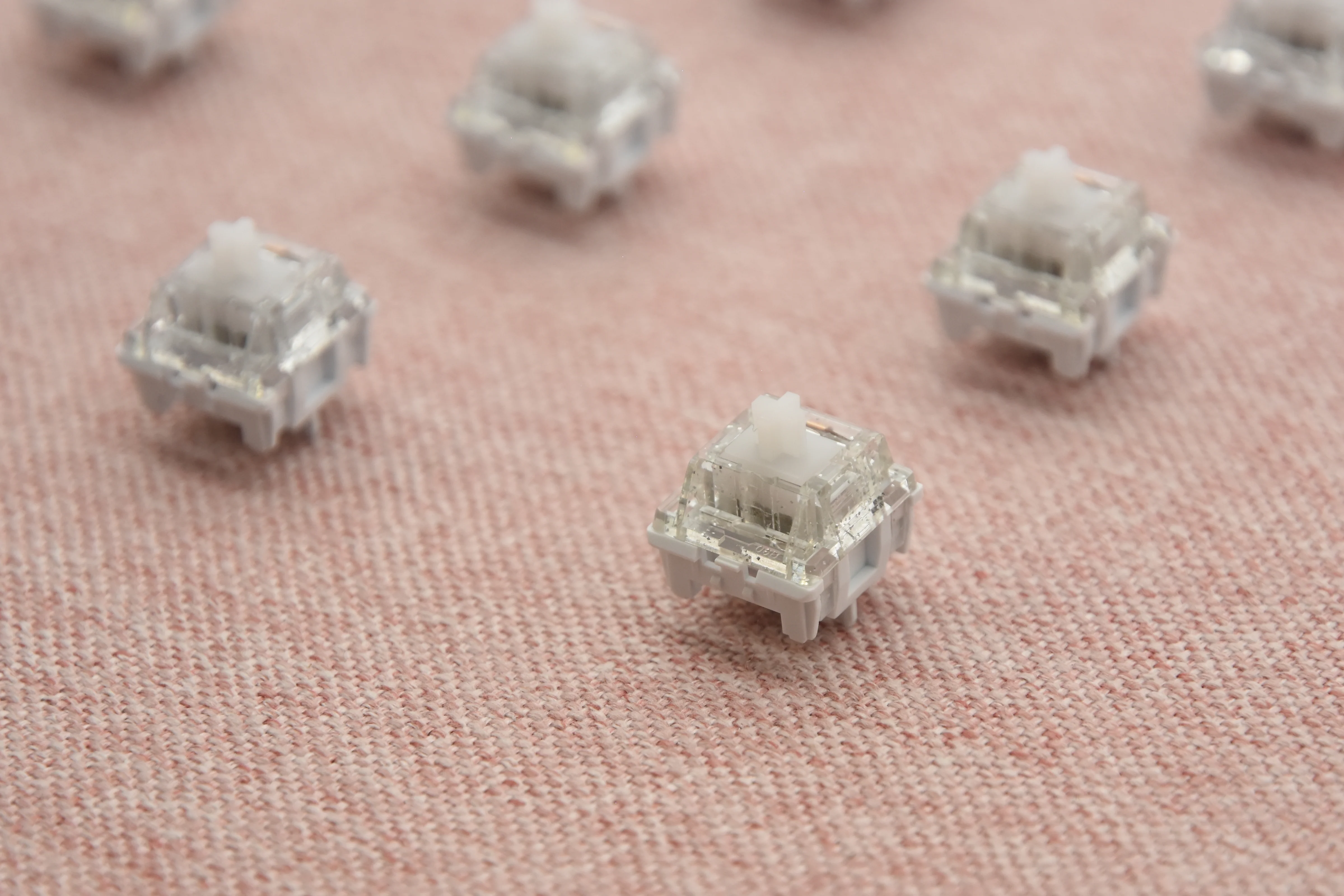 HMX SNOWFALL TACTILE SWITCH FACTORY LUBED EDITION (10PCS) - Image 12