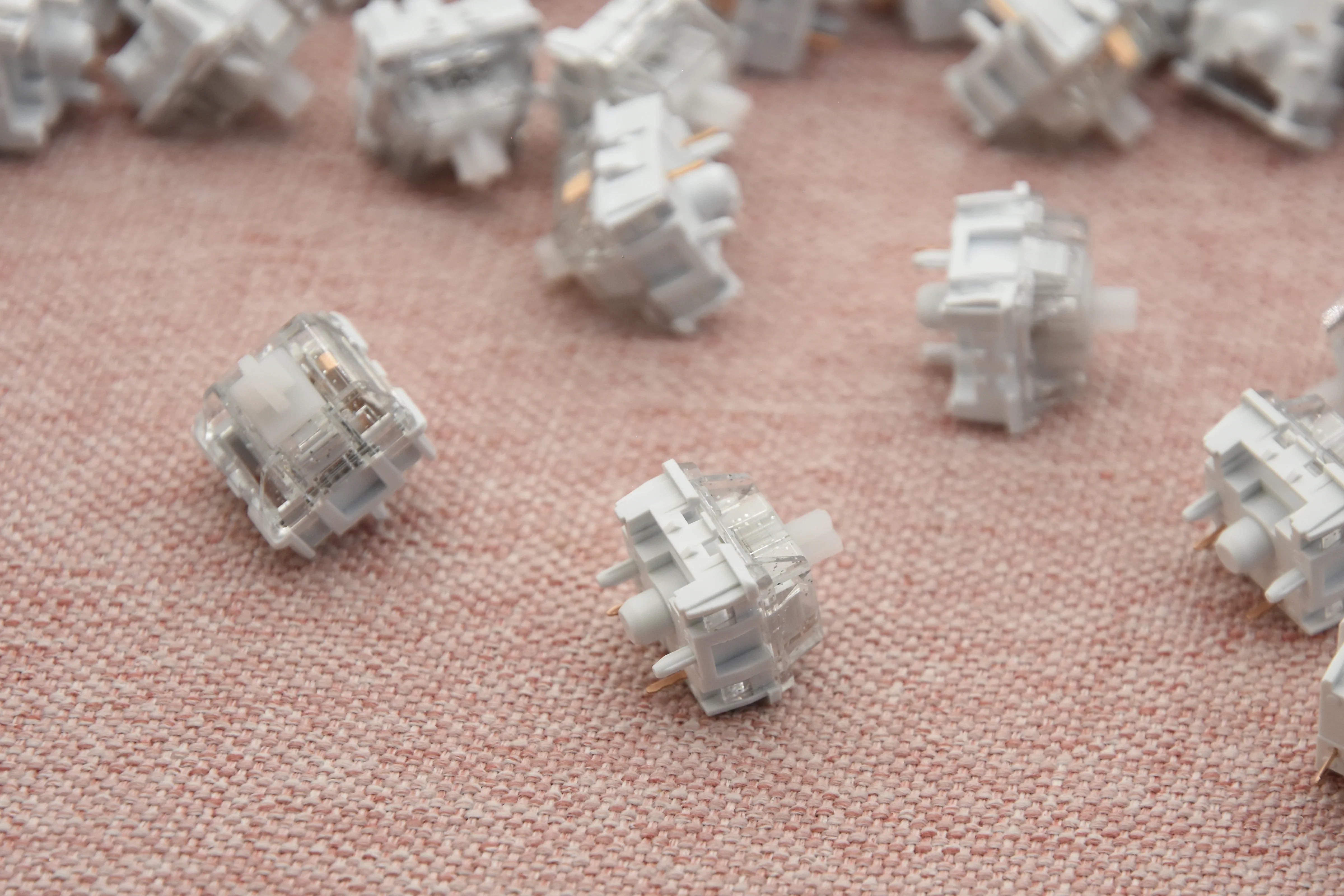 HMX SNOWFALL TACTILE SWITCH FACTORY LUBED EDITION (10PCS) - Image 8
