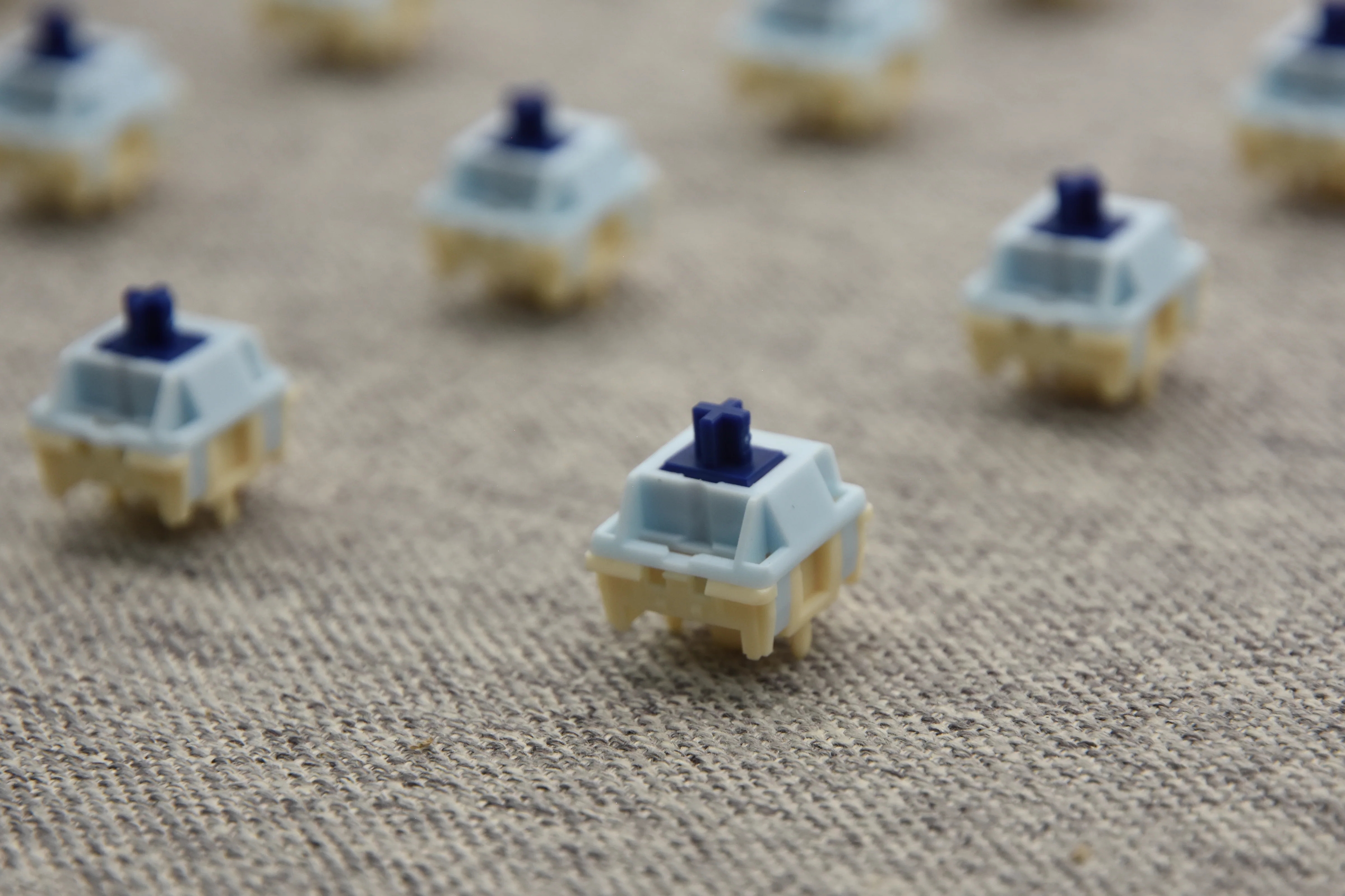 HMX SOGURT LINEAR SWITCH FACTORY LUBED (10PCS) - Image 11