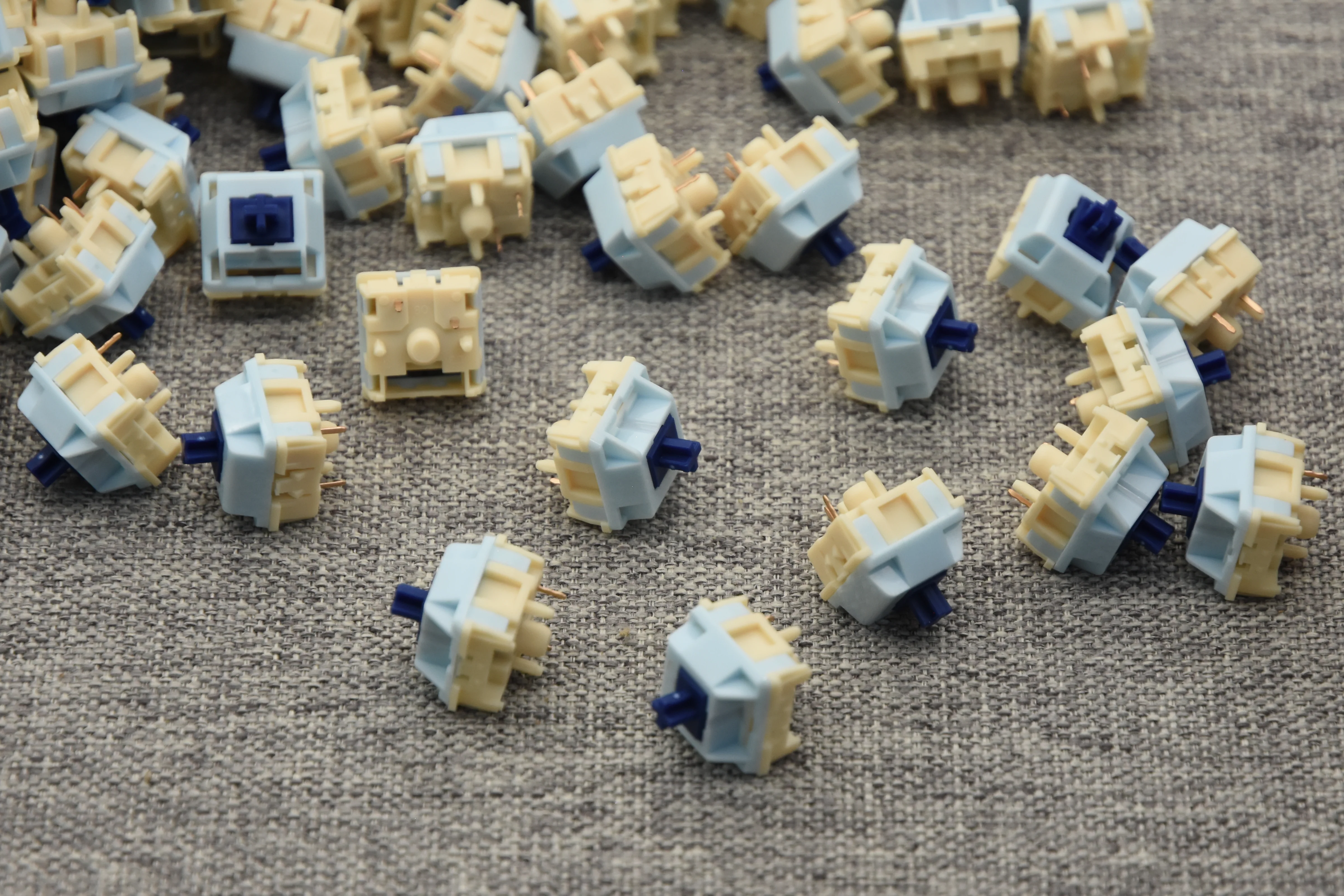 HMX SOGURT LINEAR SWITCH FACTORY LUBED (10PCS) - Image 4