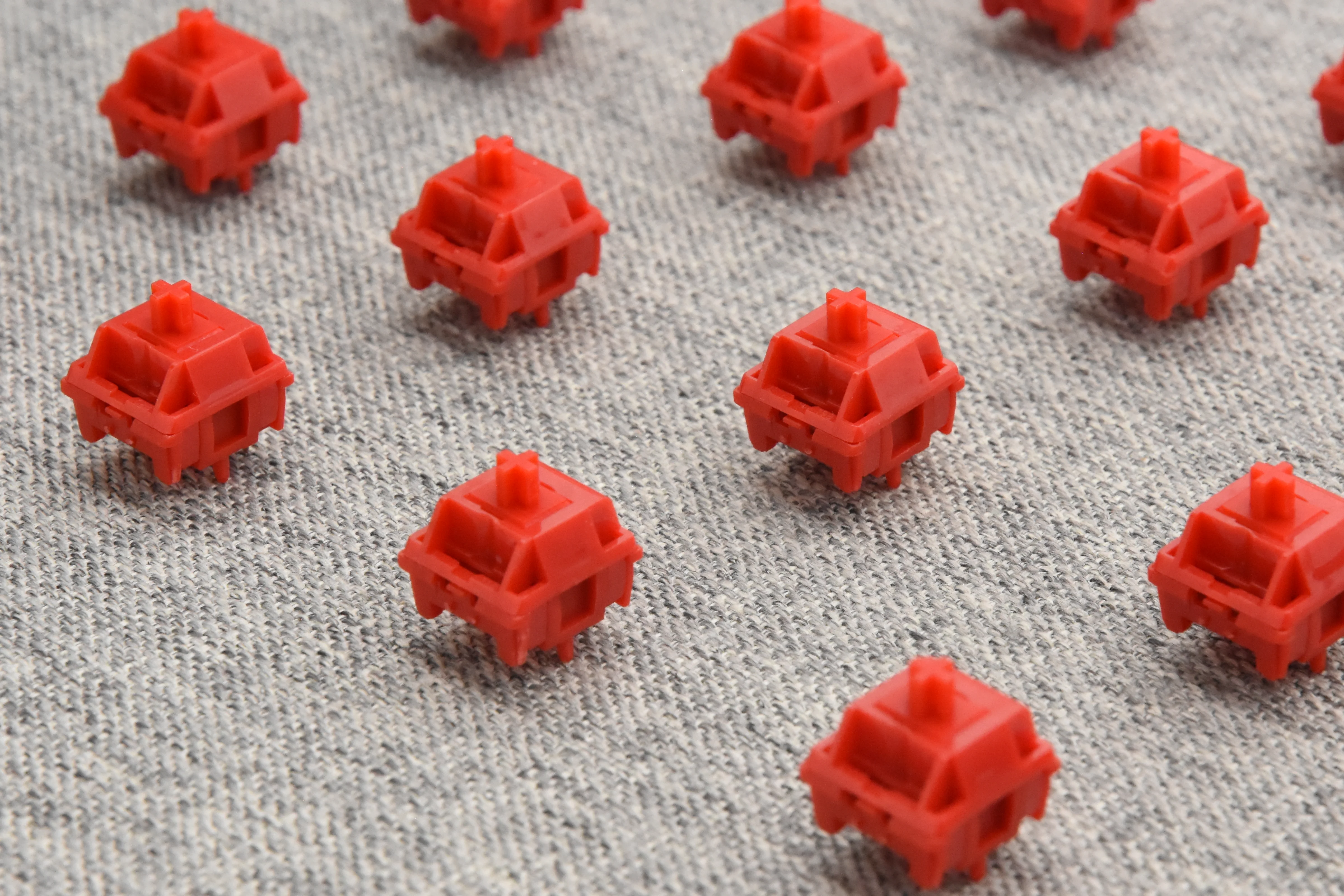 HMX TT RED LINEAR SWITCH FACTORY LUBED EDITION (10PCS) - Image 12