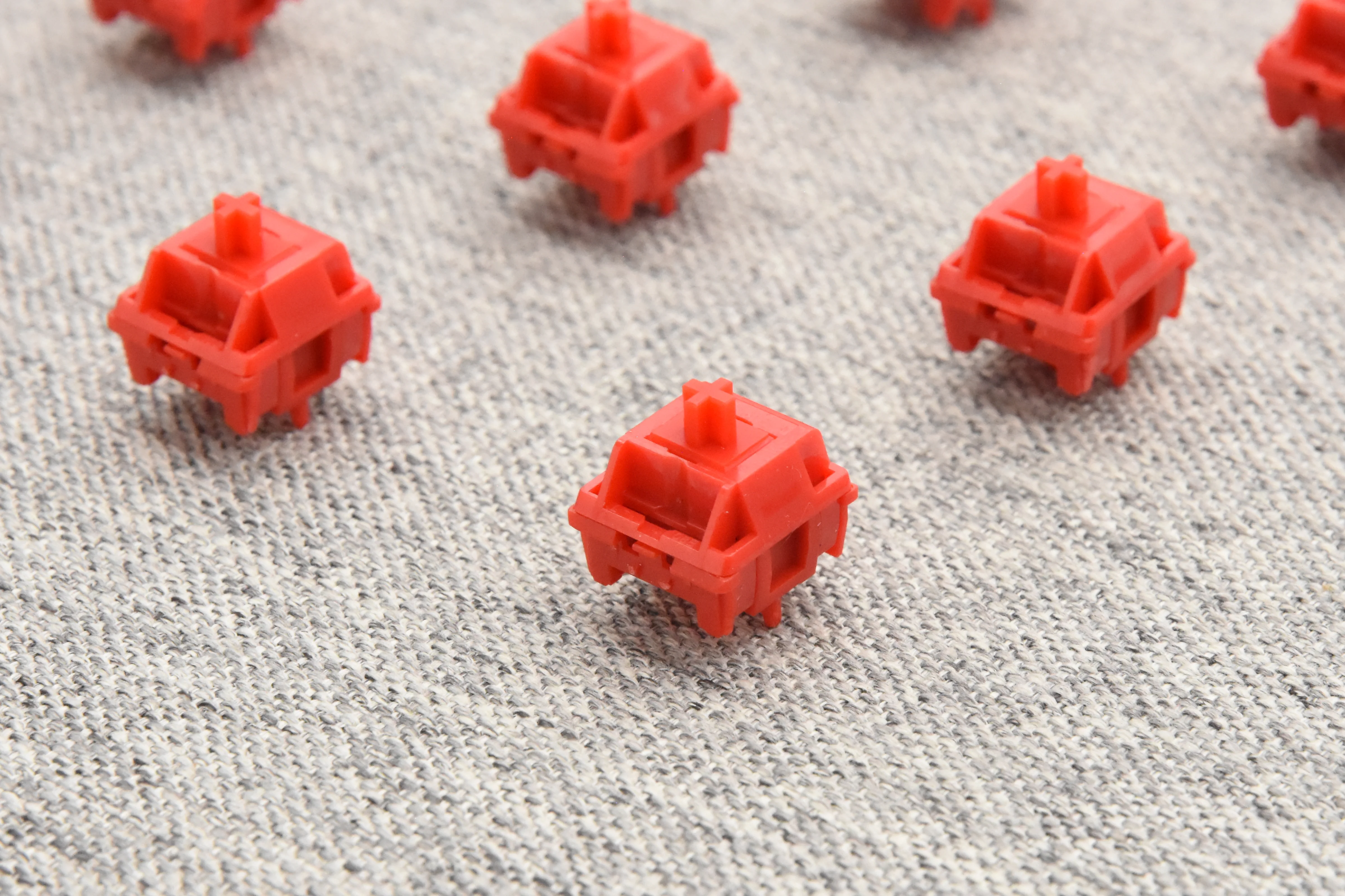 HMX TT RED LINEAR SWITCH FACTORY LUBED EDITION (10PCS) - Image 13