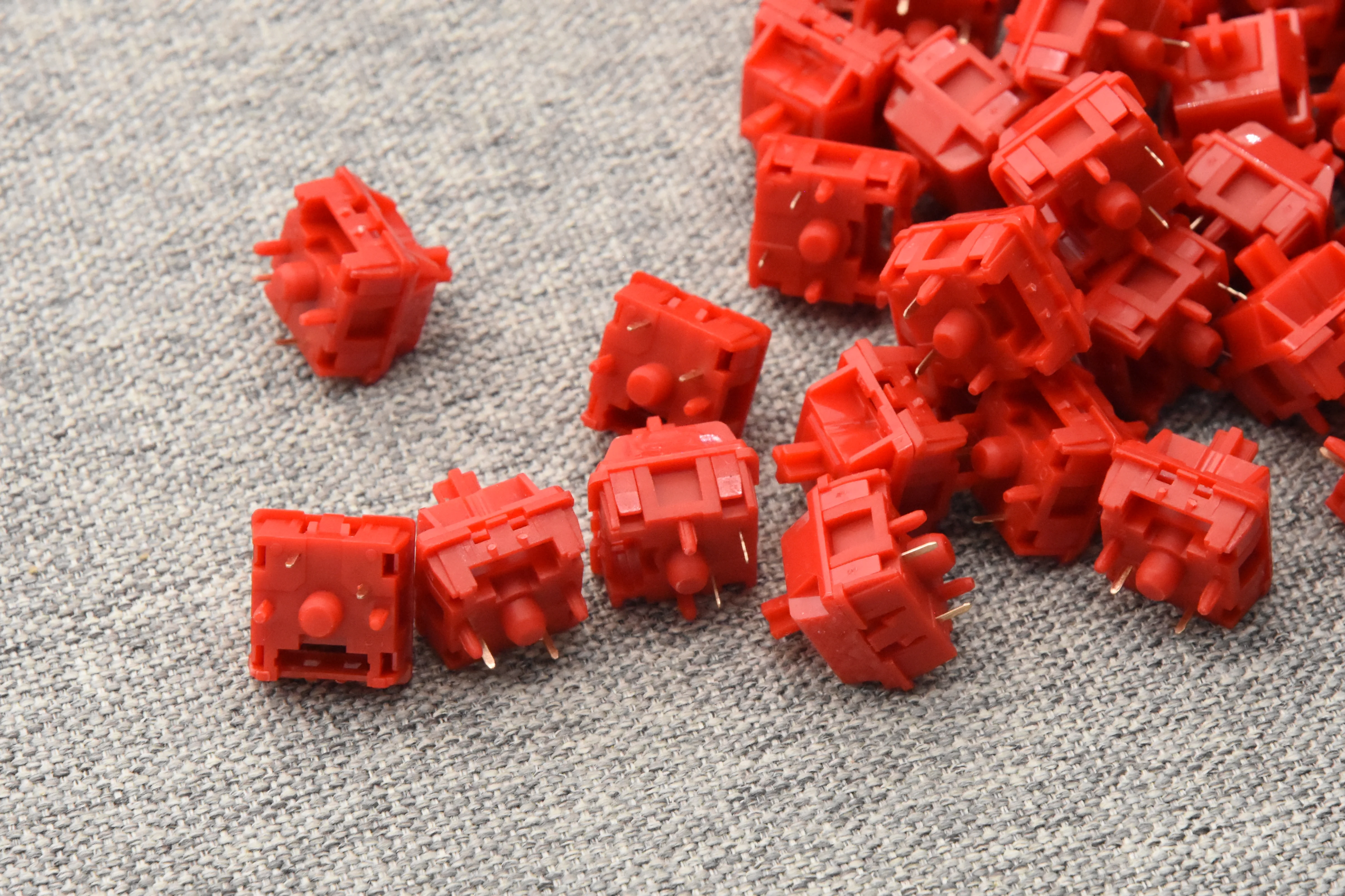 HMX TT RED LINEAR SWITCH FACTORY LUBED EDITION (10PCS) - Image 9