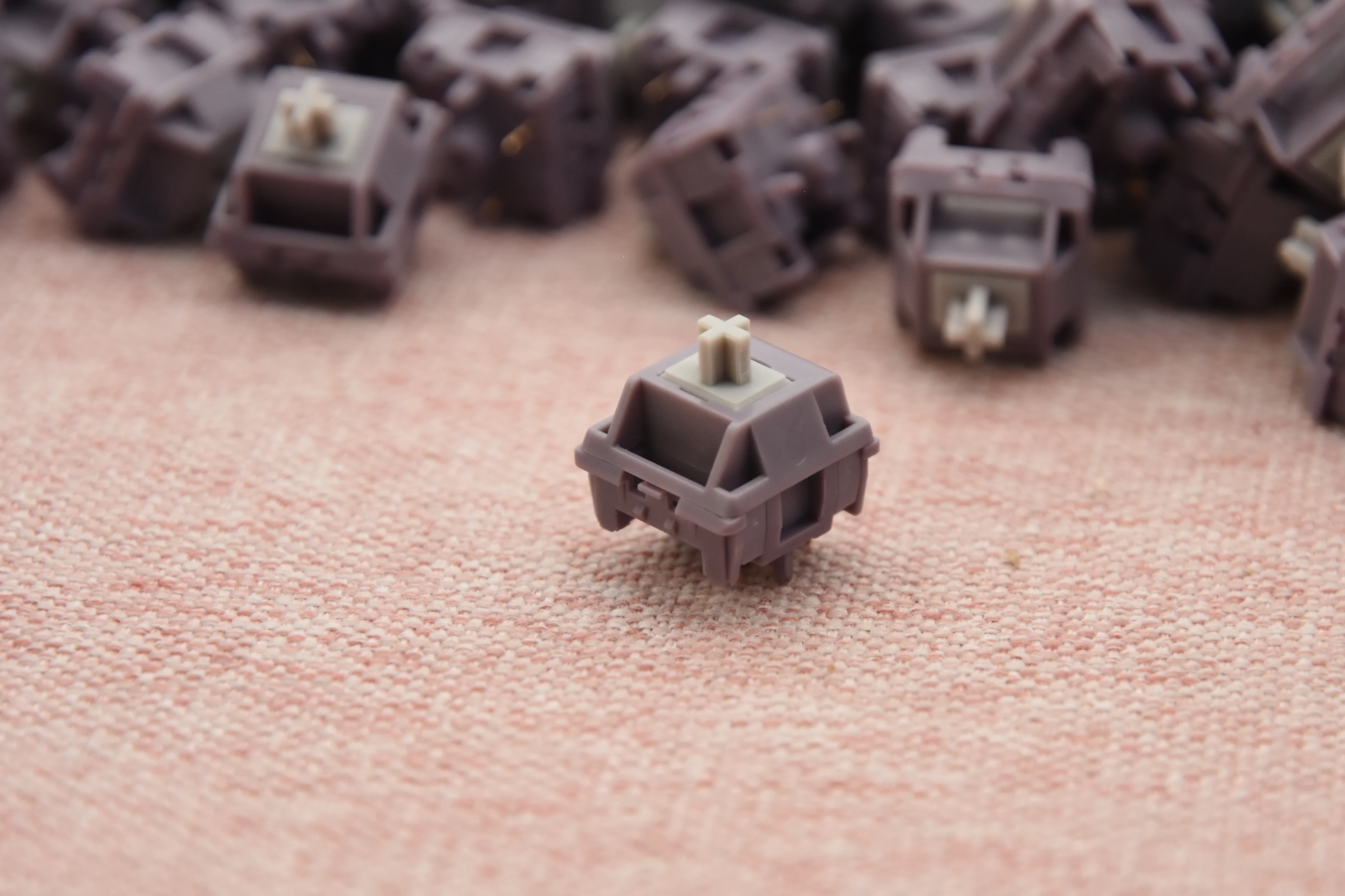 HMX VALERIAN LIGHT TACTILE SWITCH FACTORY LUBED (10PCS) - Image 5