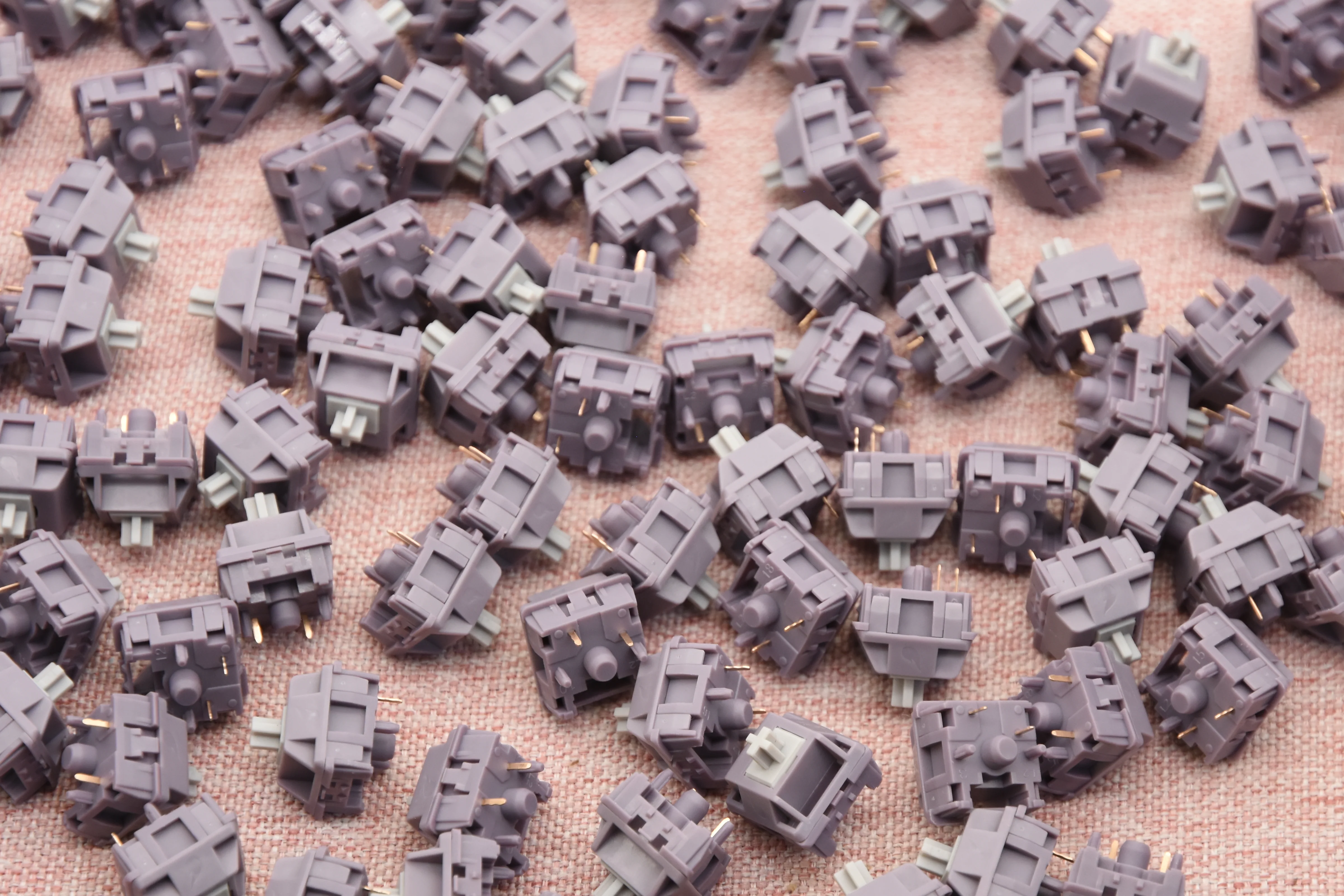 HMX VALERIAN LIGHT TACTILE SWITCH FACTORY LUBED (10PCS) - Image 6