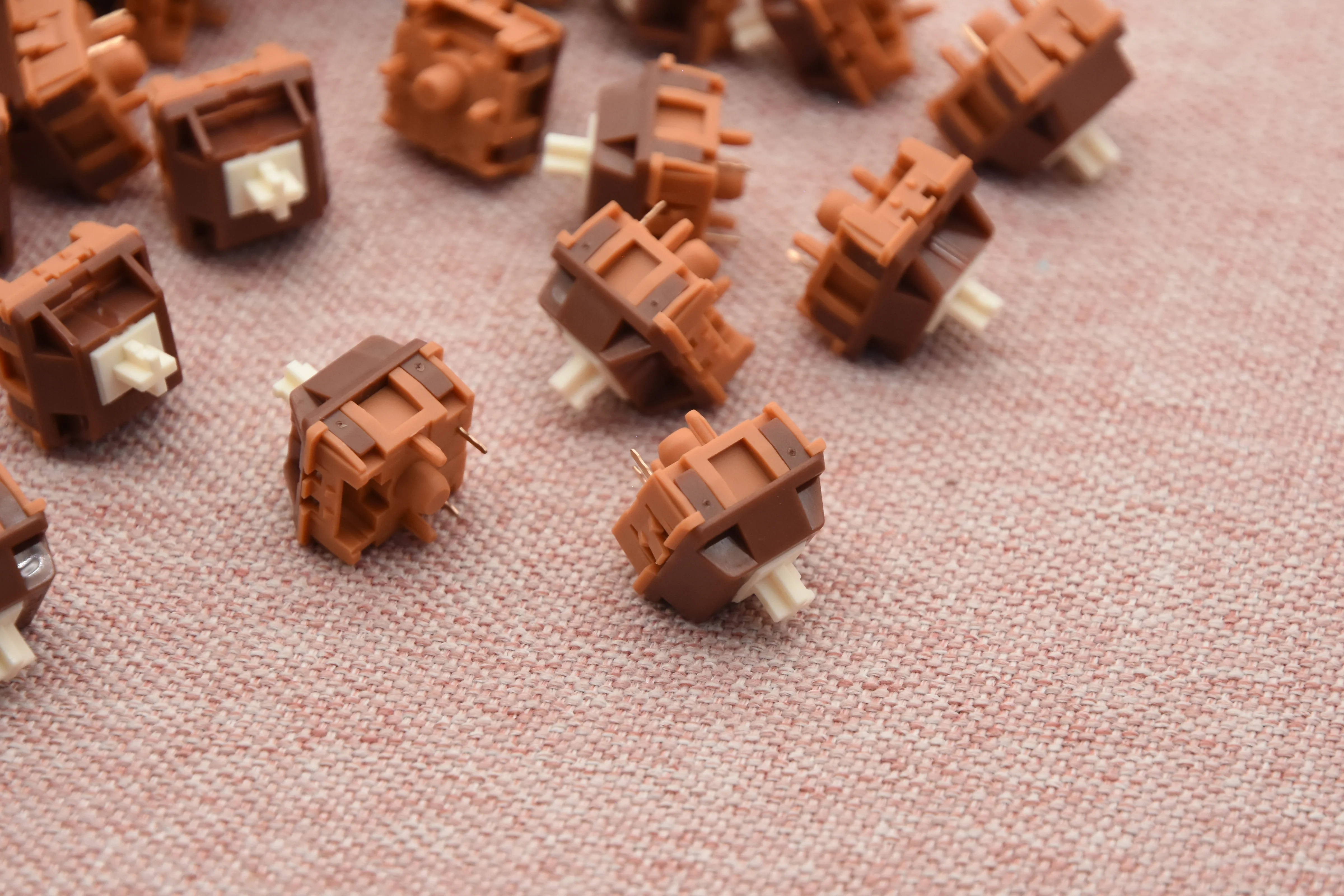 HMX VOLUME 0 T SILENT TACTILE SWITCH FACTORY LUBED (35PCS) - Image 10