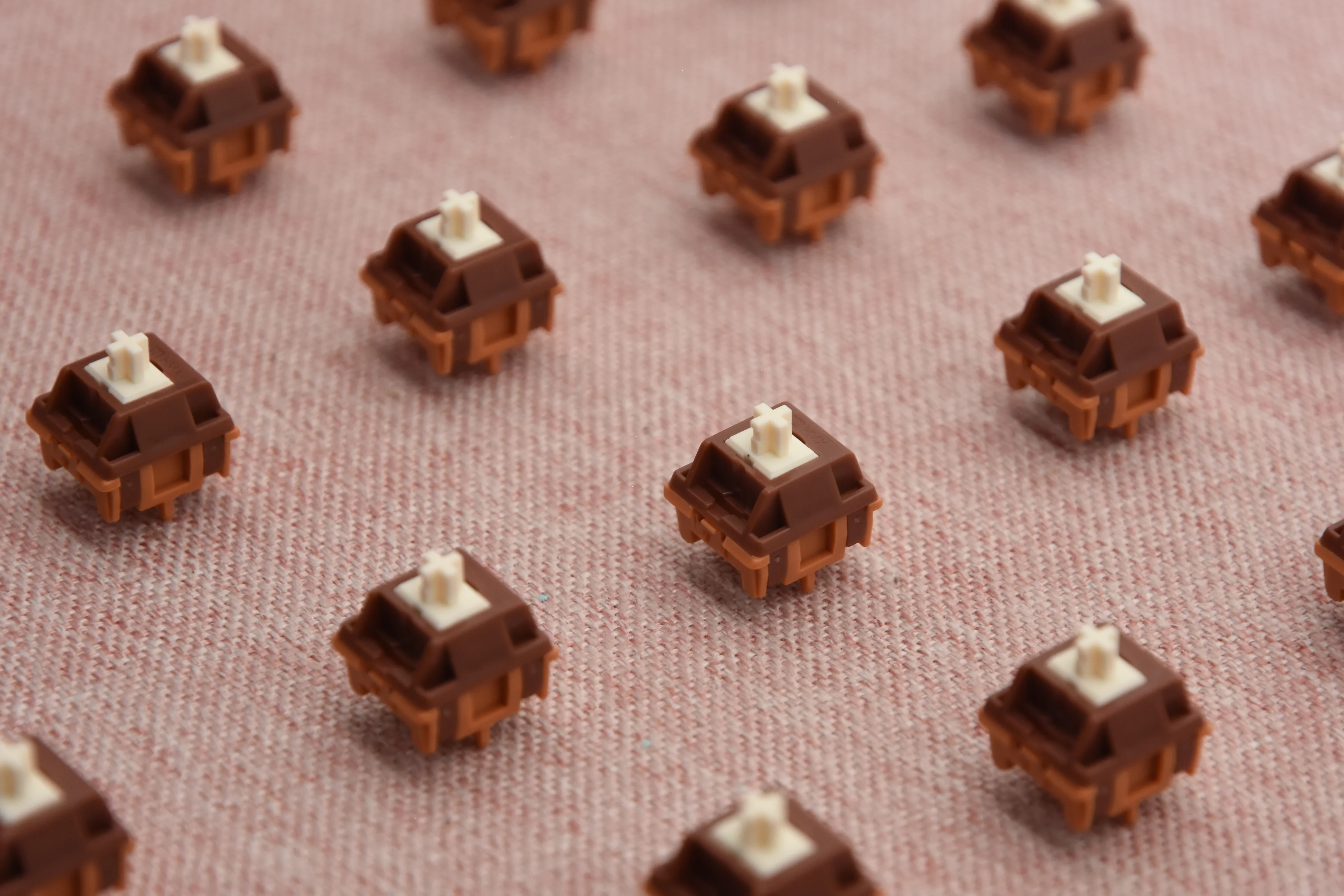 HMX VOLUME 0 T SILENT TACTILE SWITCH FACTORY LUBED (35PCS) - Image 16