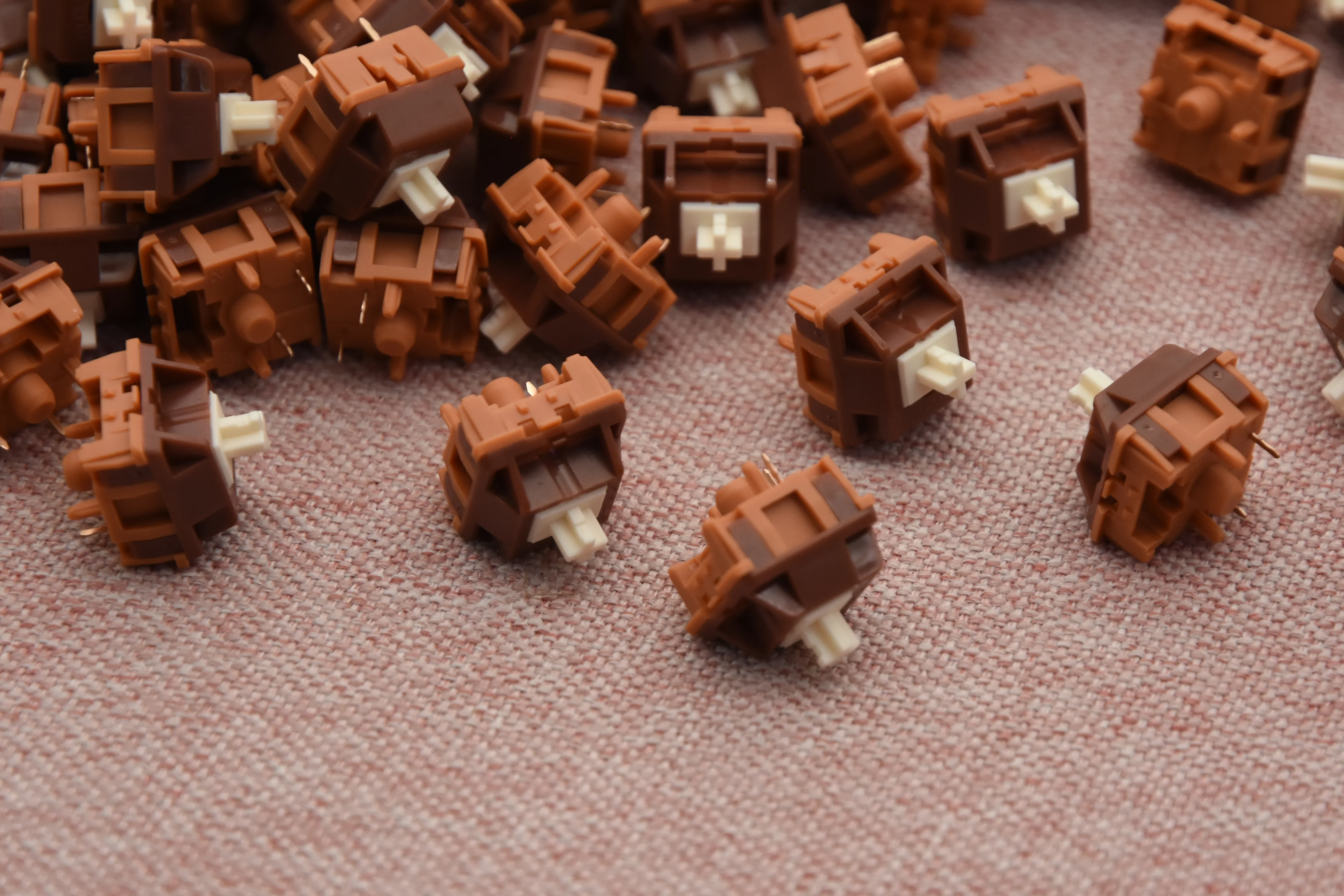 HMX VOLUME 0 T SILENT TACTILE SWITCH FACTORY LUBED (35PCS) - Image 9