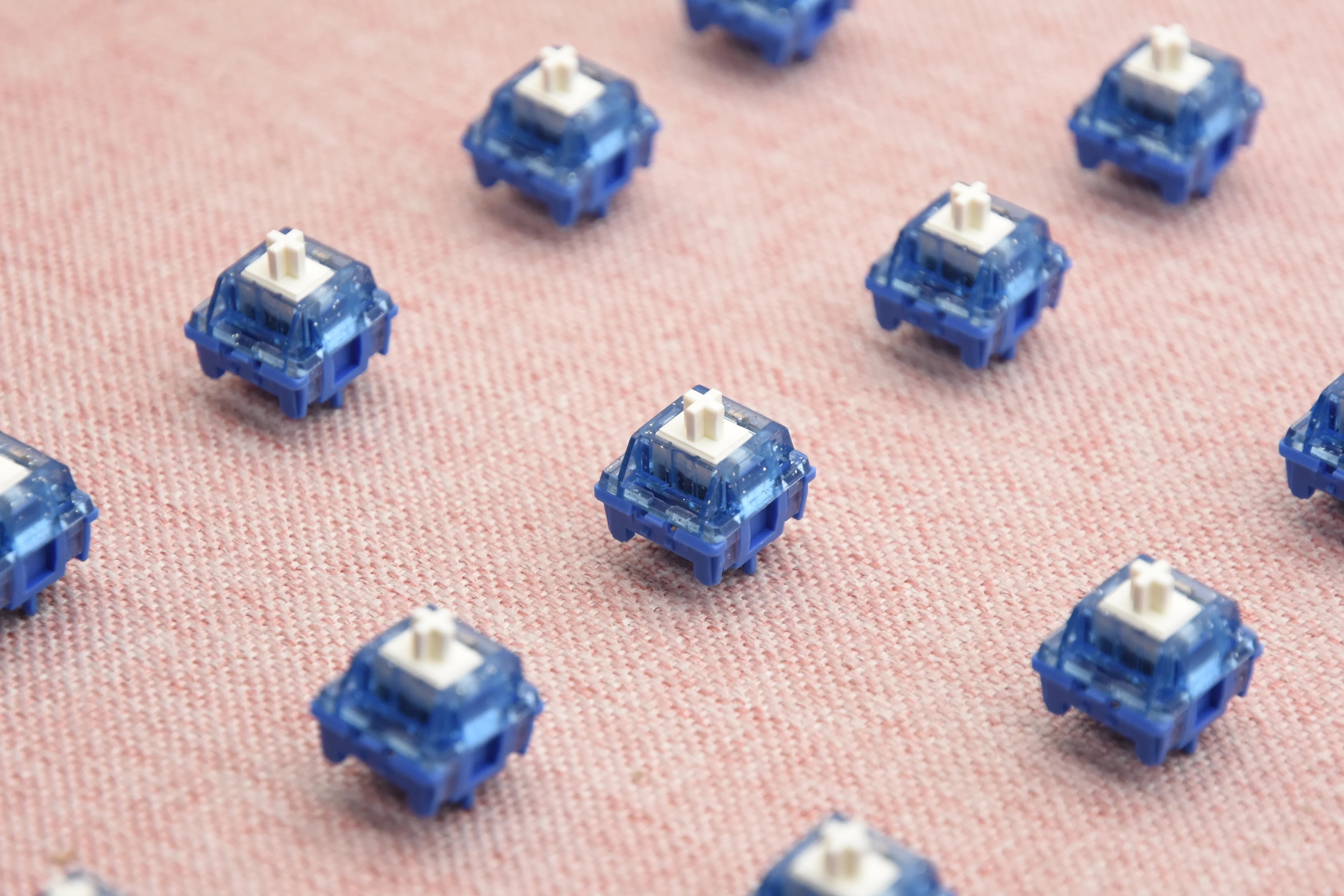 Sillyworks X HMX Waverider V2 Tactile Switch FACTORY LUBED (10PCS) - Image 10