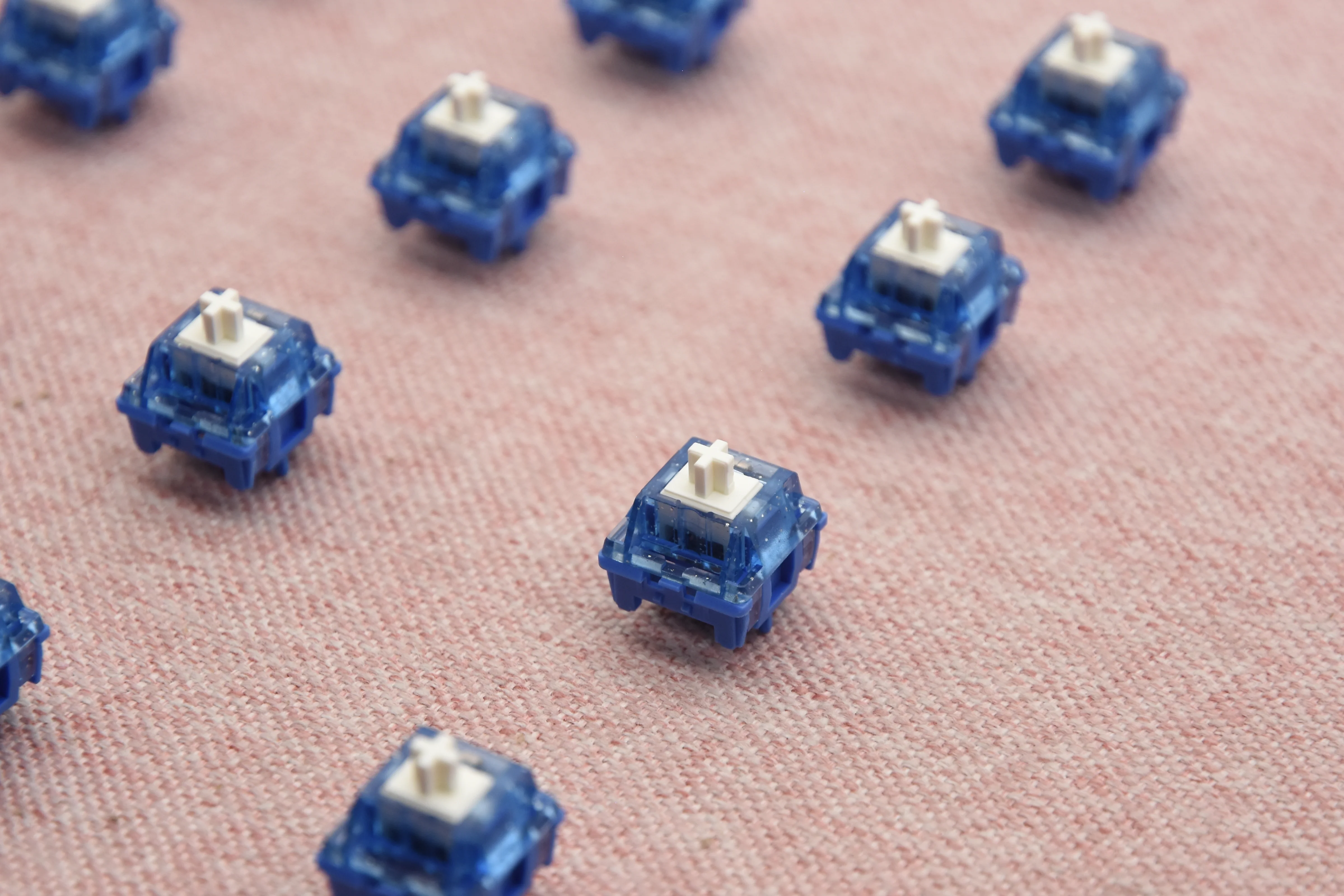 Sillyworks X HMX Waverider V2 Tactile Switch FACTORY LUBED (10PCS) - Image 12