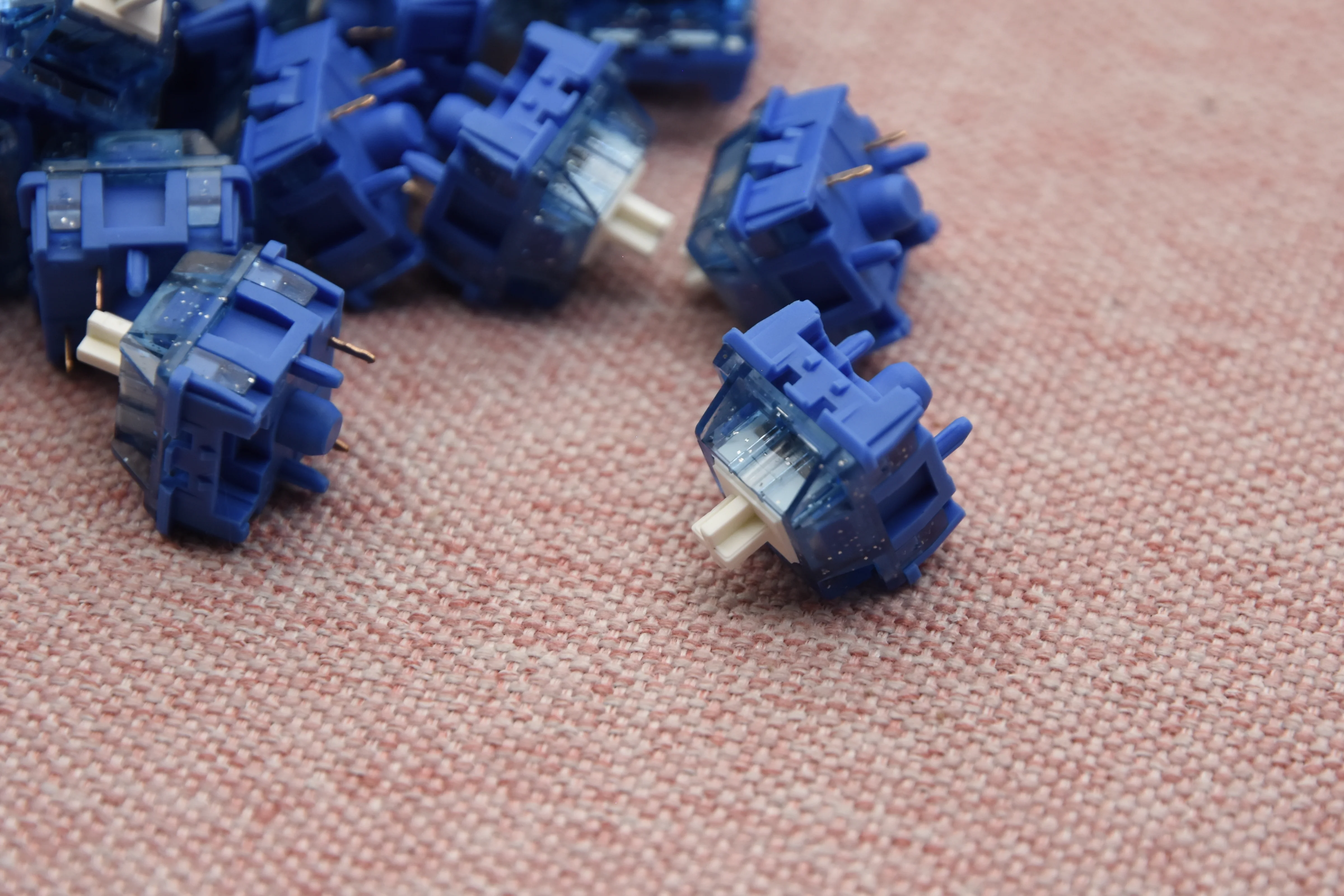 Sillyworks X HMX Waverider V2 Tactile Switch FACTORY LUBED (10PCS) - Image 6