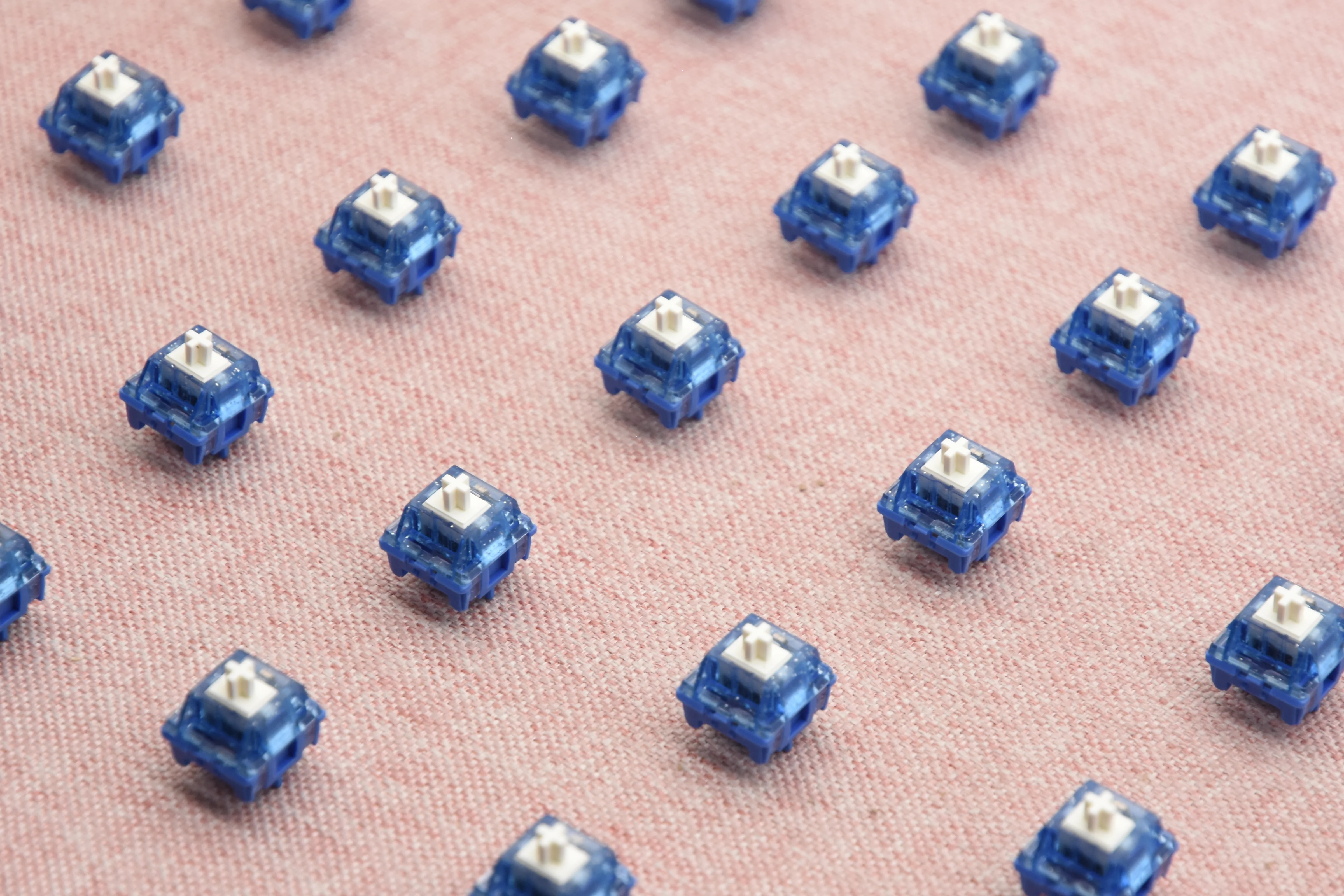 Sillyworks X HMX Waverider V2 Tactile Switch FACTORY LUBED (10PCS) - Image 9