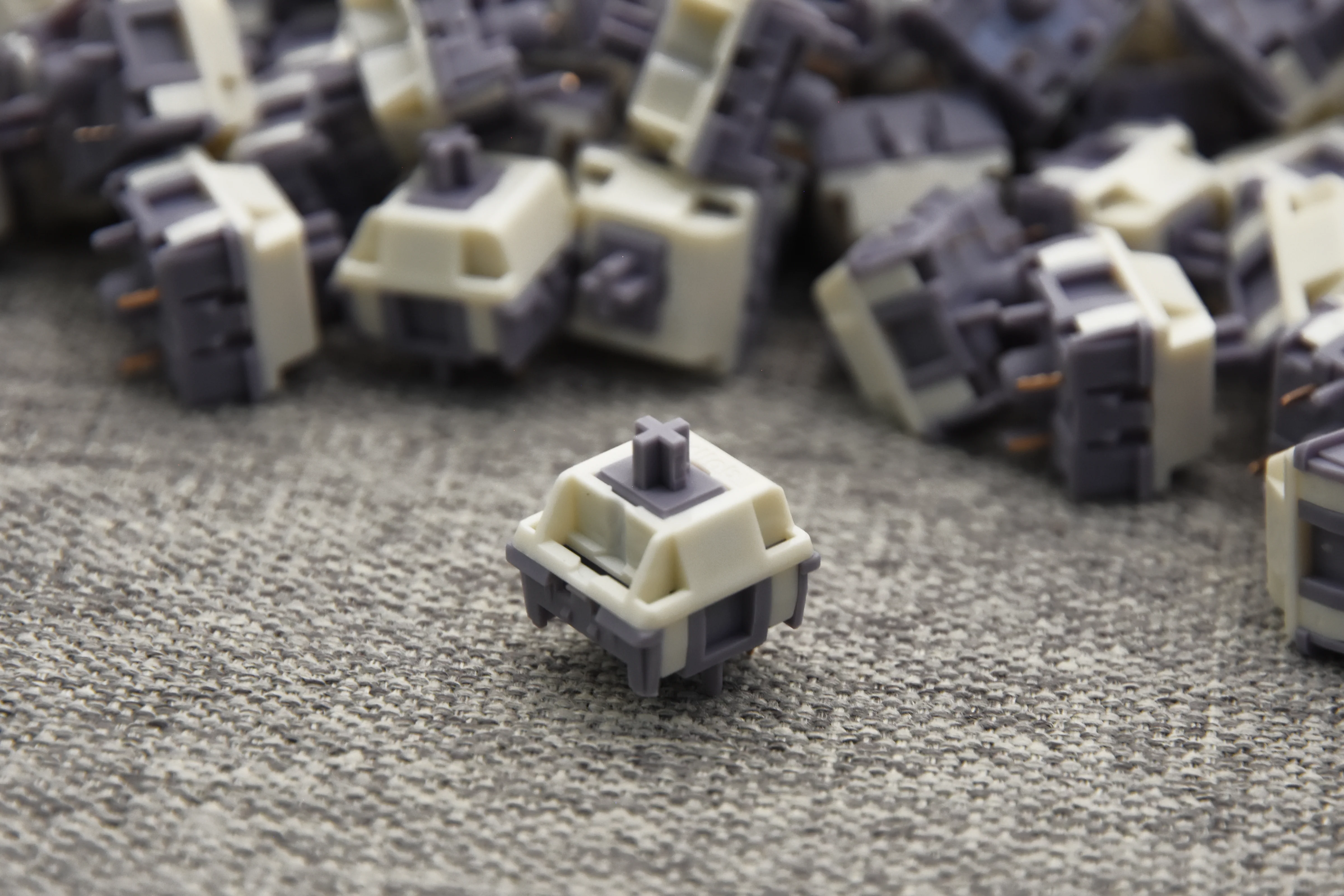 HMX YAMATAKE LIGHT TACTILE SWITCH FACTORY LUBED (10PCS) - Image 7