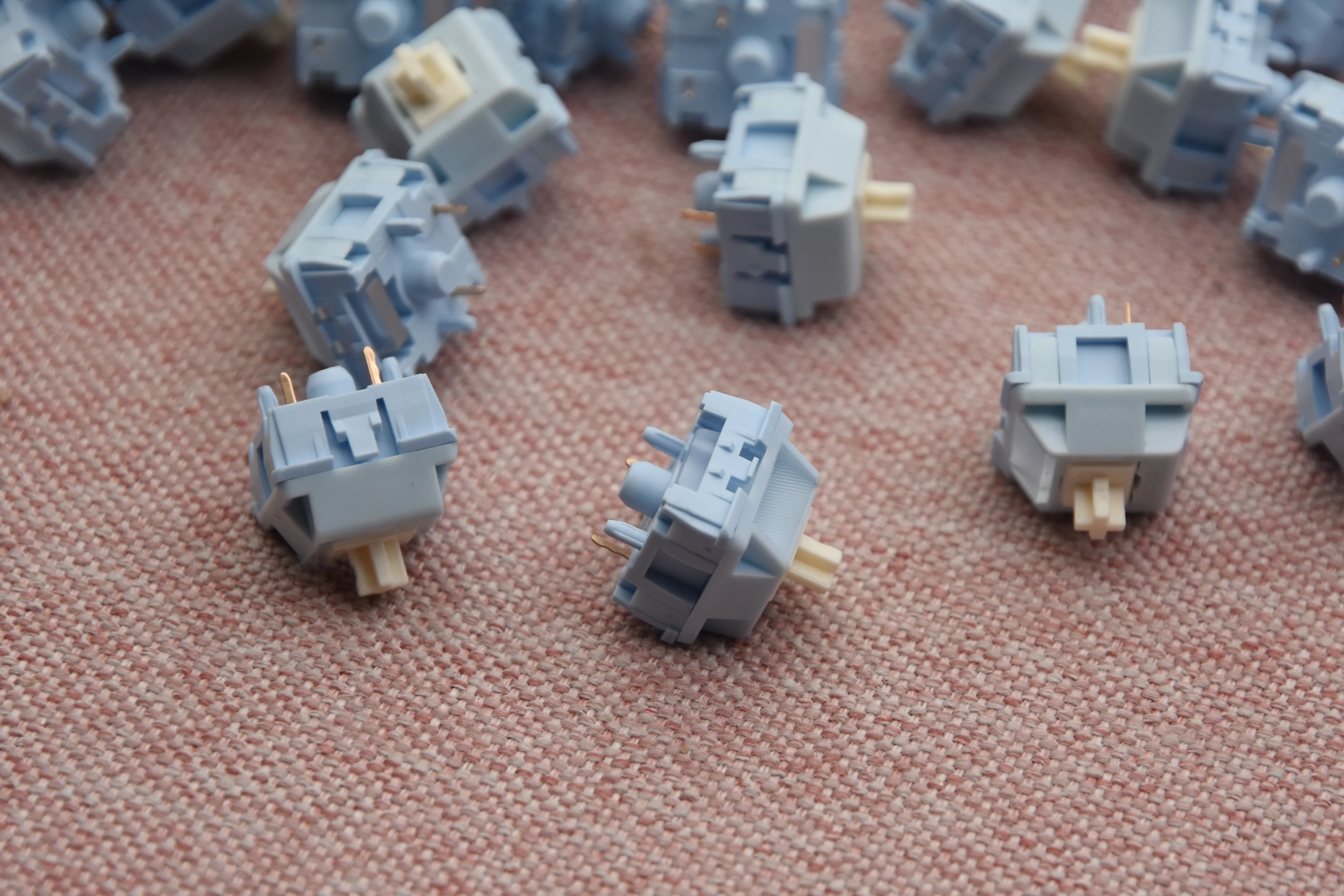 HMX YOGURT S LINEAR SWITCH FACTORY LUBED (10PCS) - Image 5
