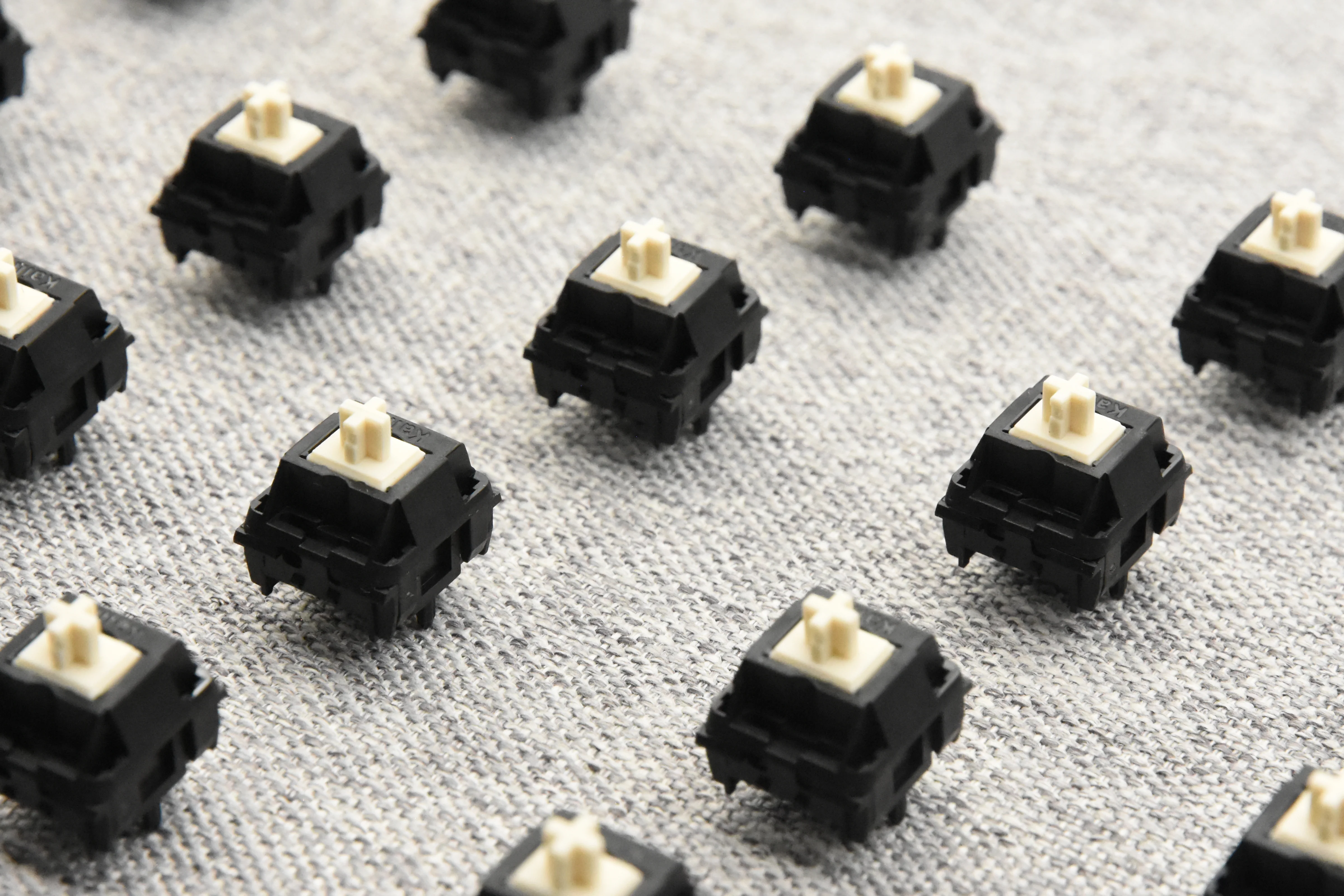 KAILH BCP BLACK CHERRY PIE LINEAR SWITCH FACTORY LUBED (10PCS) - Image 13