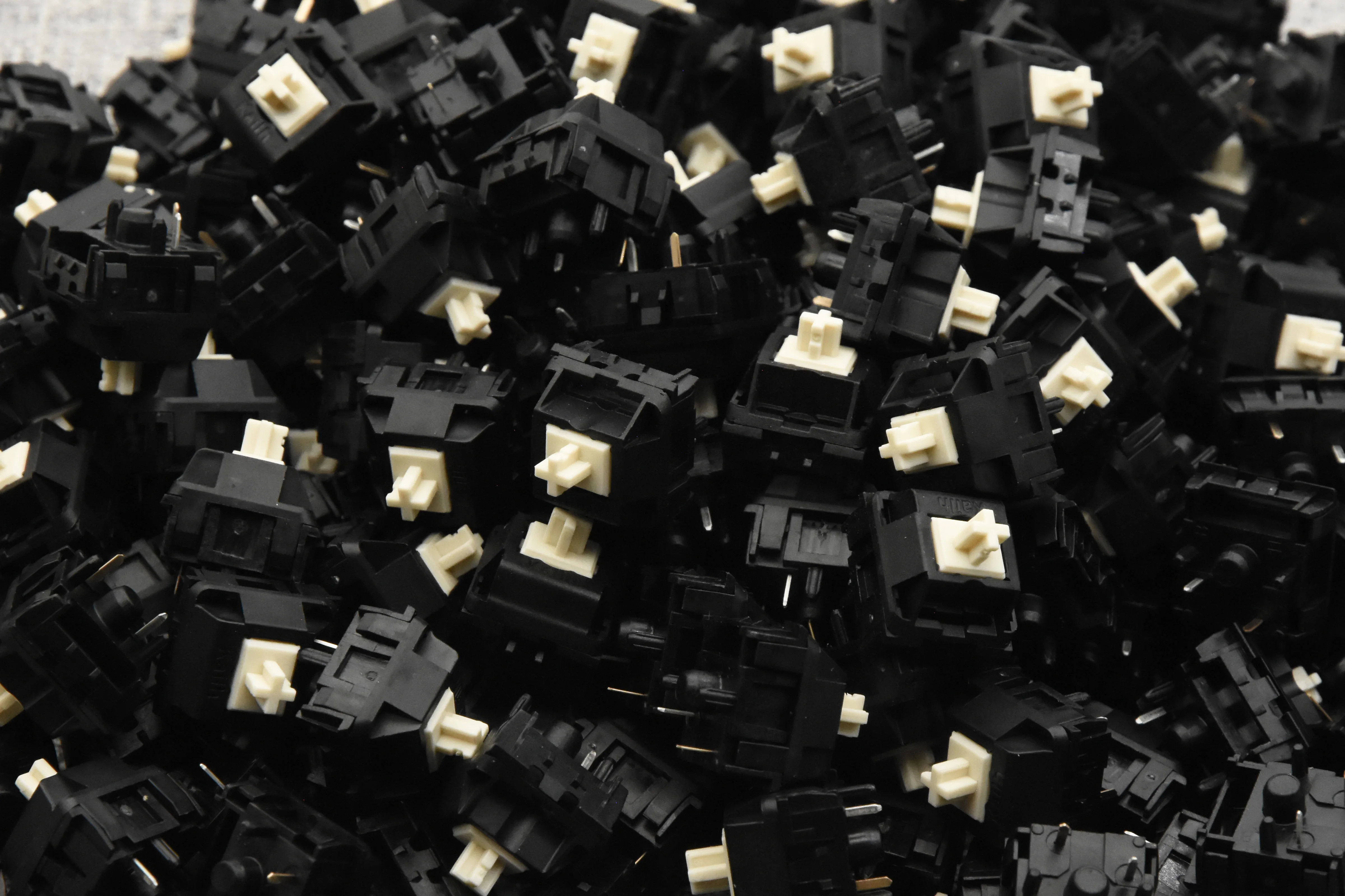 KAILH BCP BLACK CHERRY PIE LINEAR SWITCH FACTORY LUBED (10PCS) - Image 3