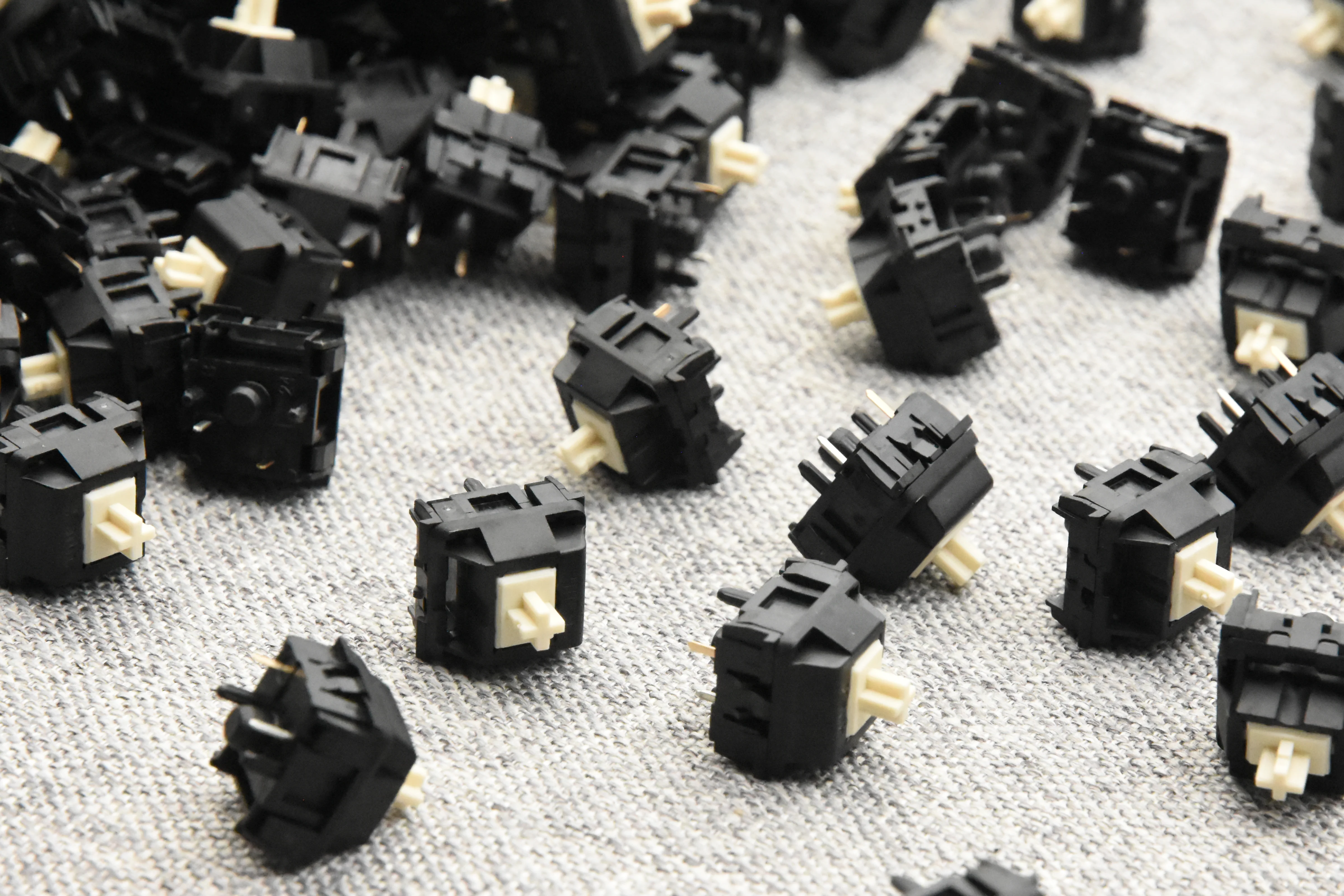 KAILH BCP BLACK CHERRY PIE LINEAR SWITCH FACTORY LUBED (10PCS) - Image 6