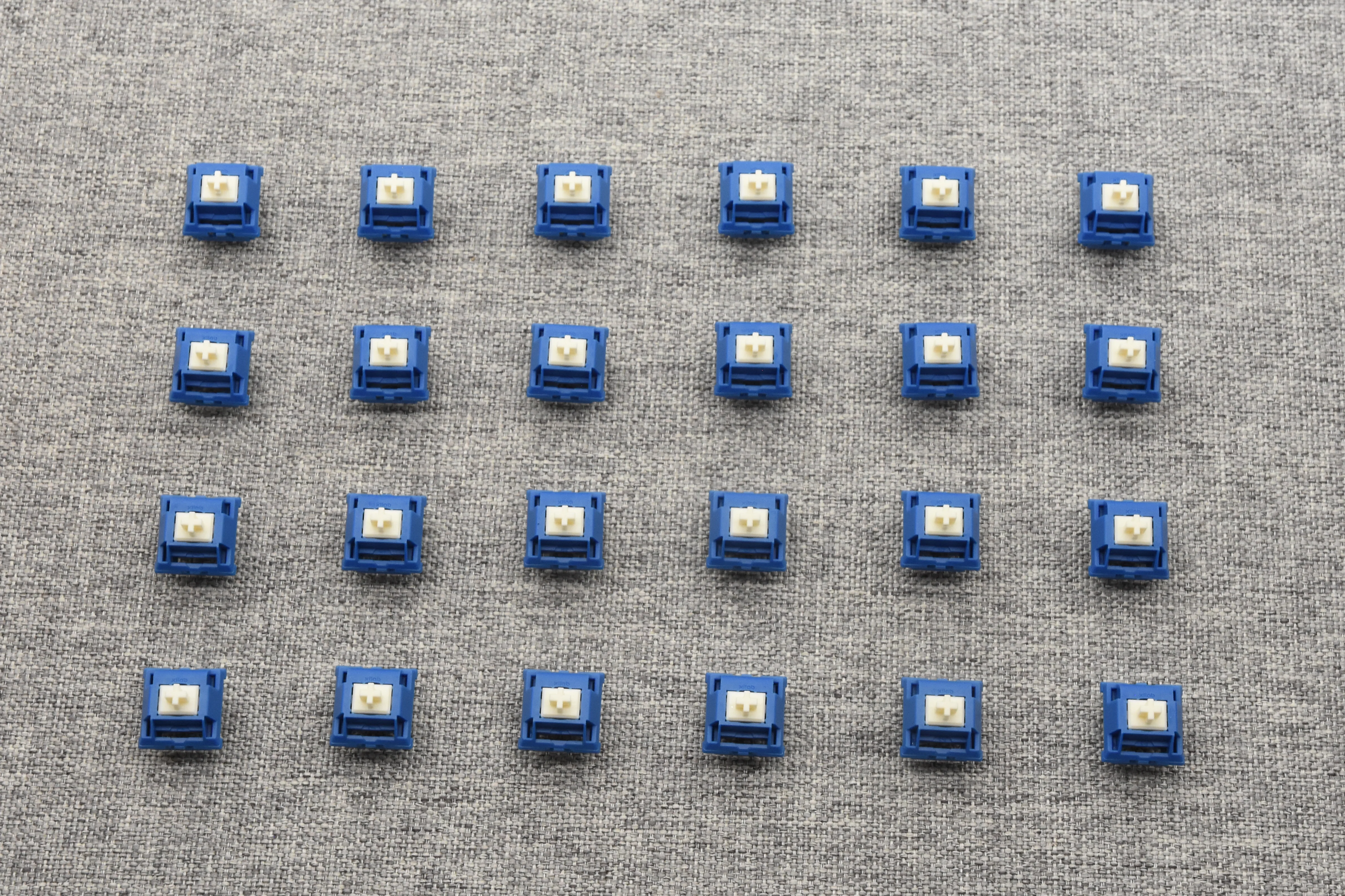 KEYGEEK BRINY LINEAR SWITCH FACTORY LUBED (10PCS) - Image 10