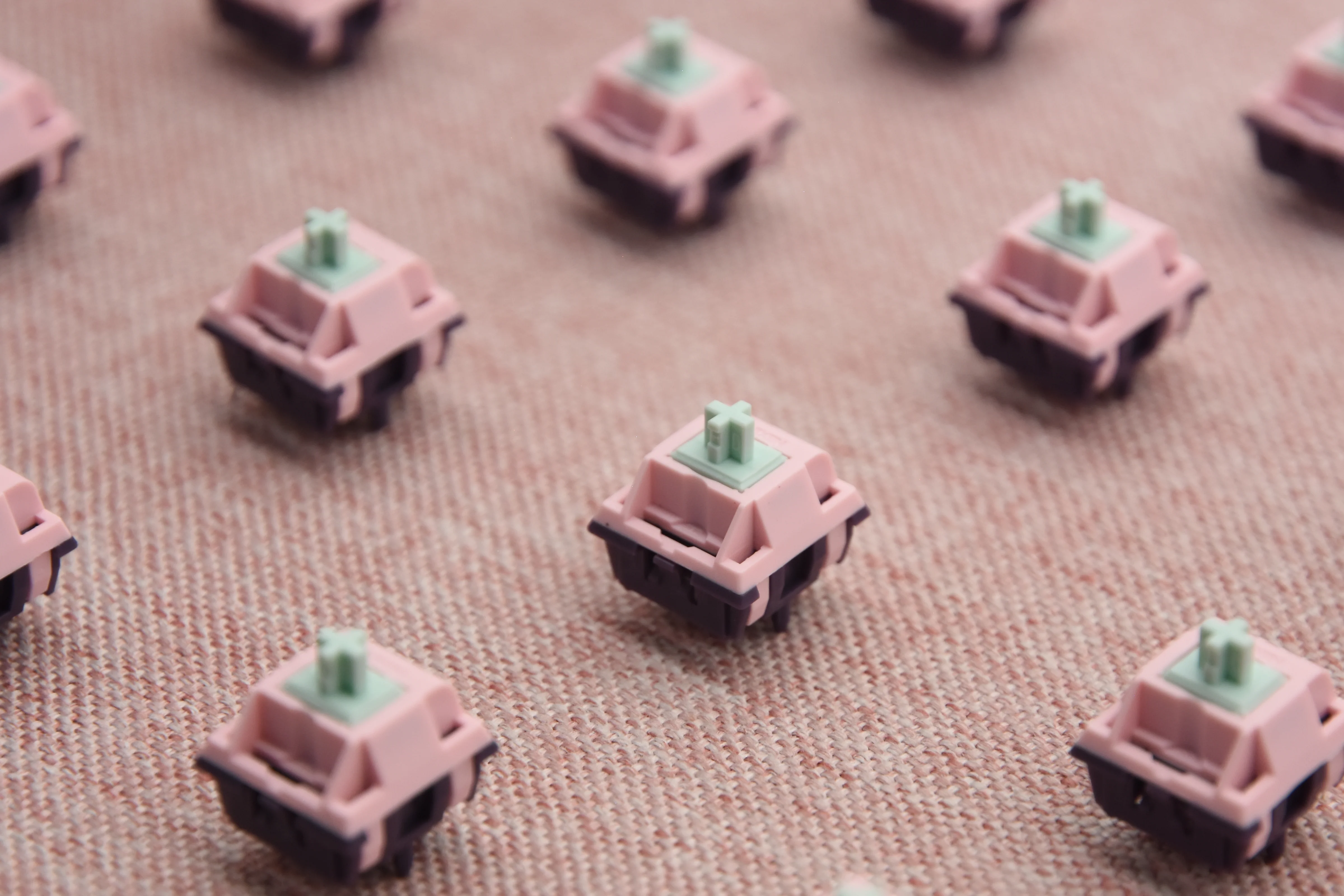 Keygeek Butterfly Linear Switch Factory Lubed (10PCS) - Image 10
