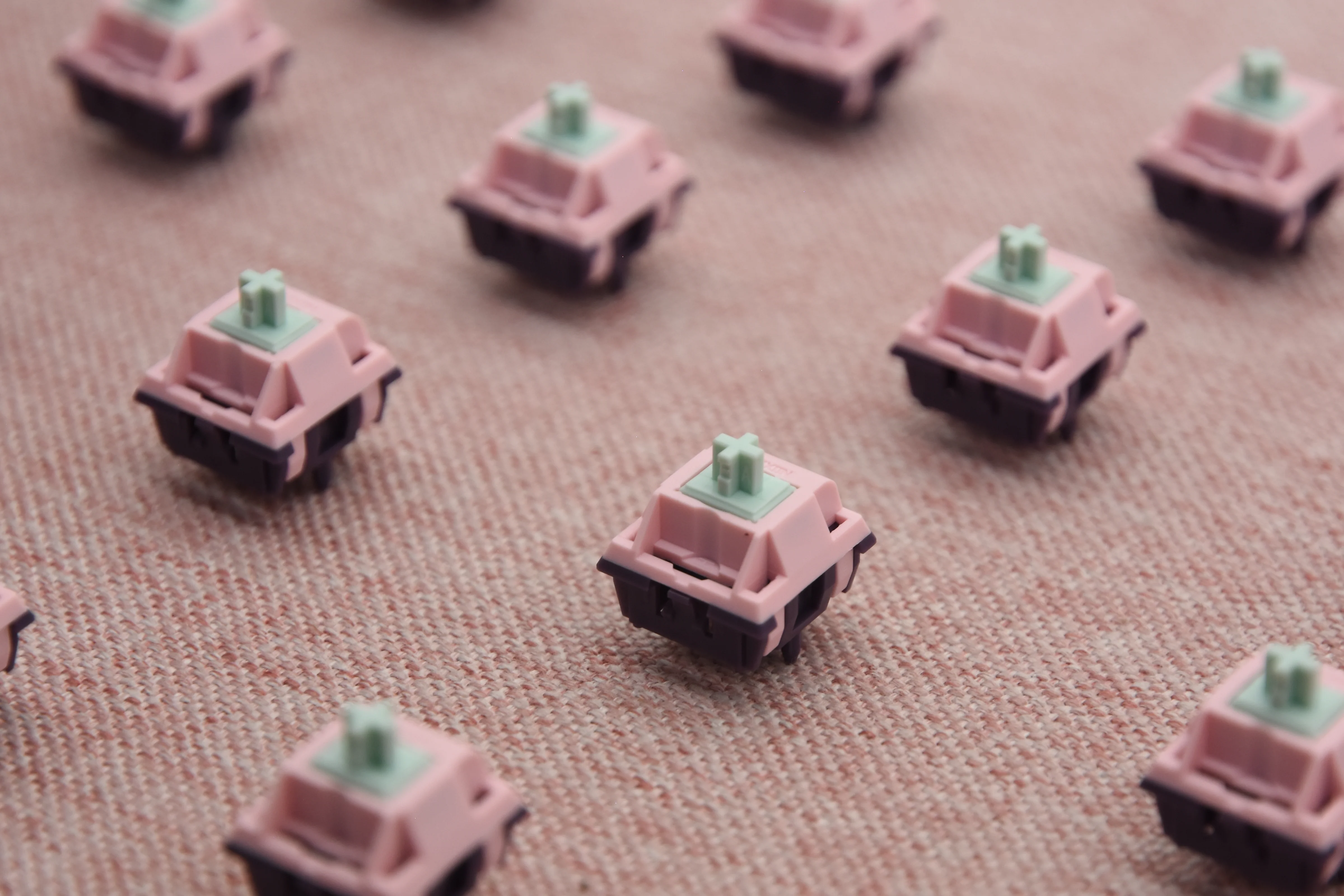 Keygeek Butterfly Linear Switch Factory Lubed (10PCS) - Image 11