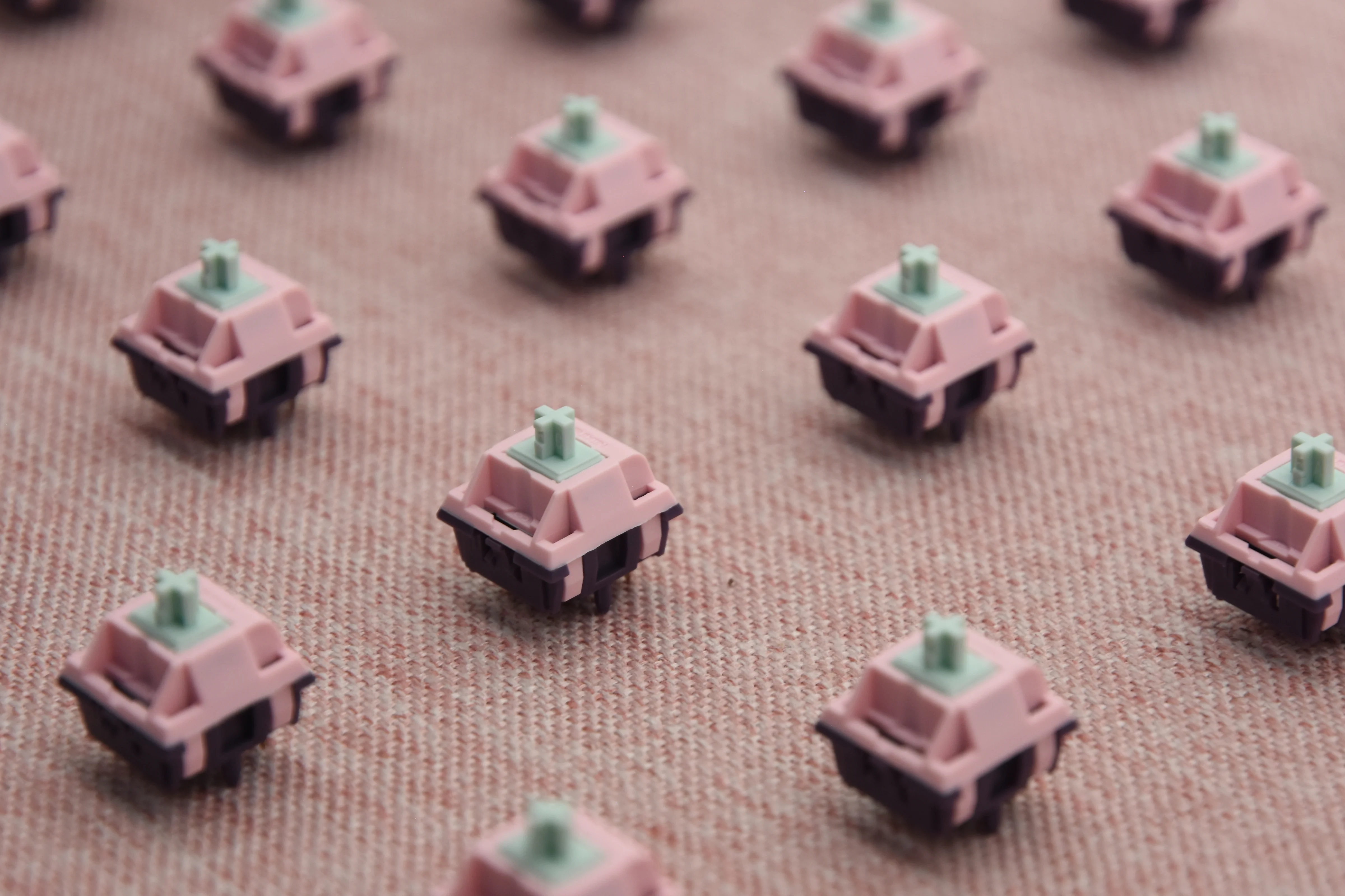 Keygeek Butterfly Linear Switch Factory Lubed (10PCS) - Image 12