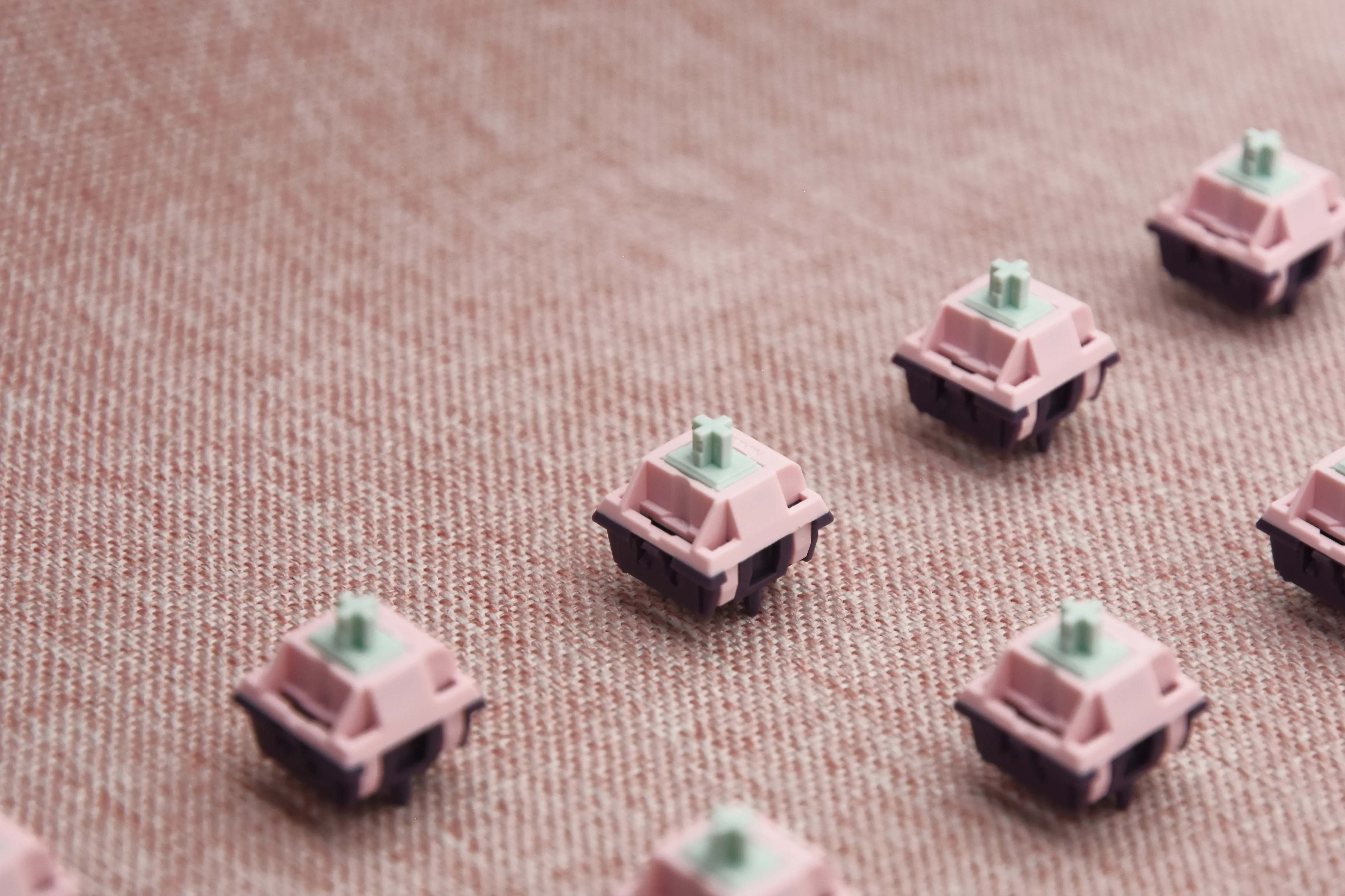 Keygeek Butterfly Linear Switch Factory Lubed (10PCS) - Image 9