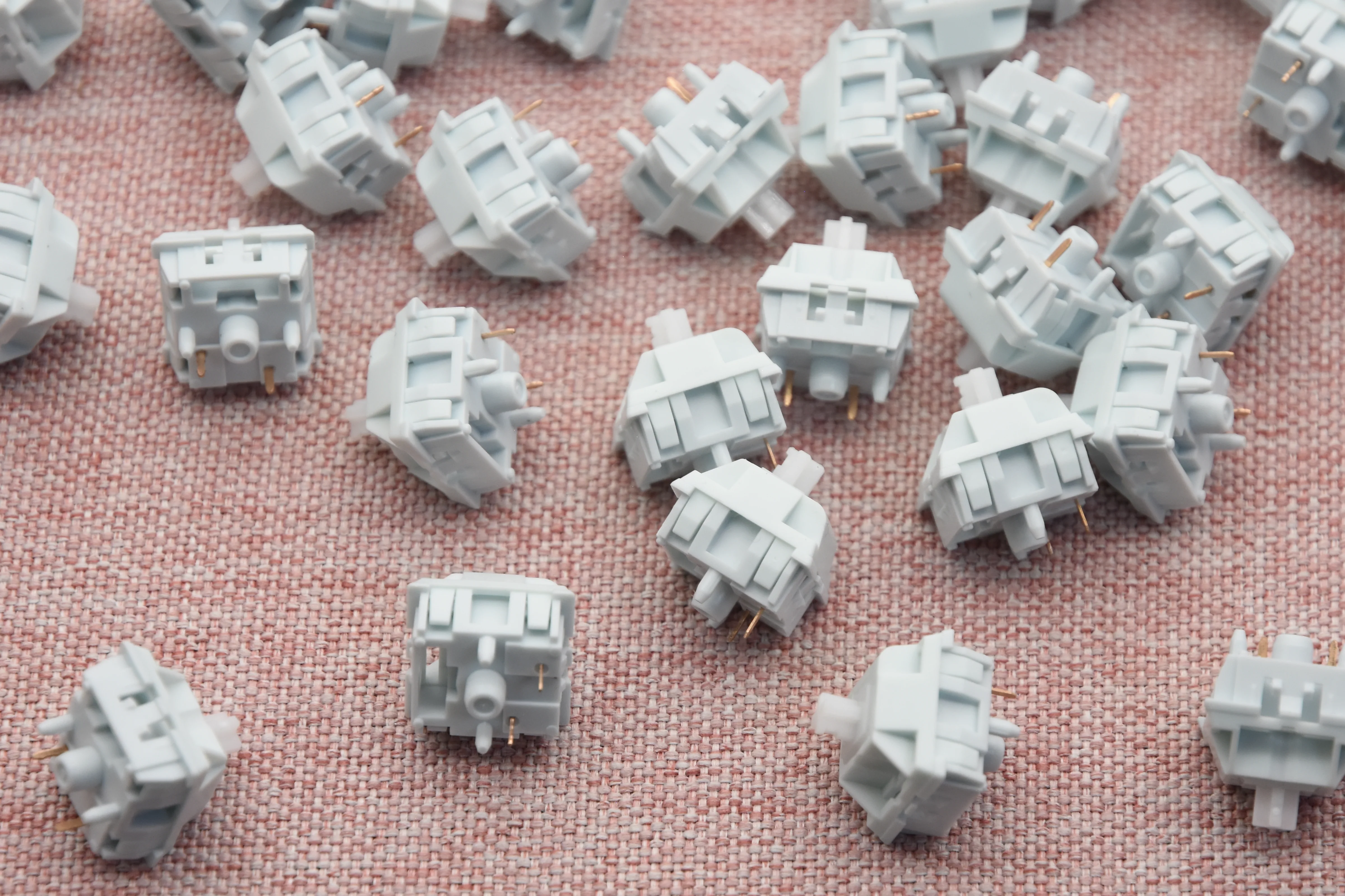 Keygeek Cera Linear Switch Factory Lubed (10PCS) - Image 5