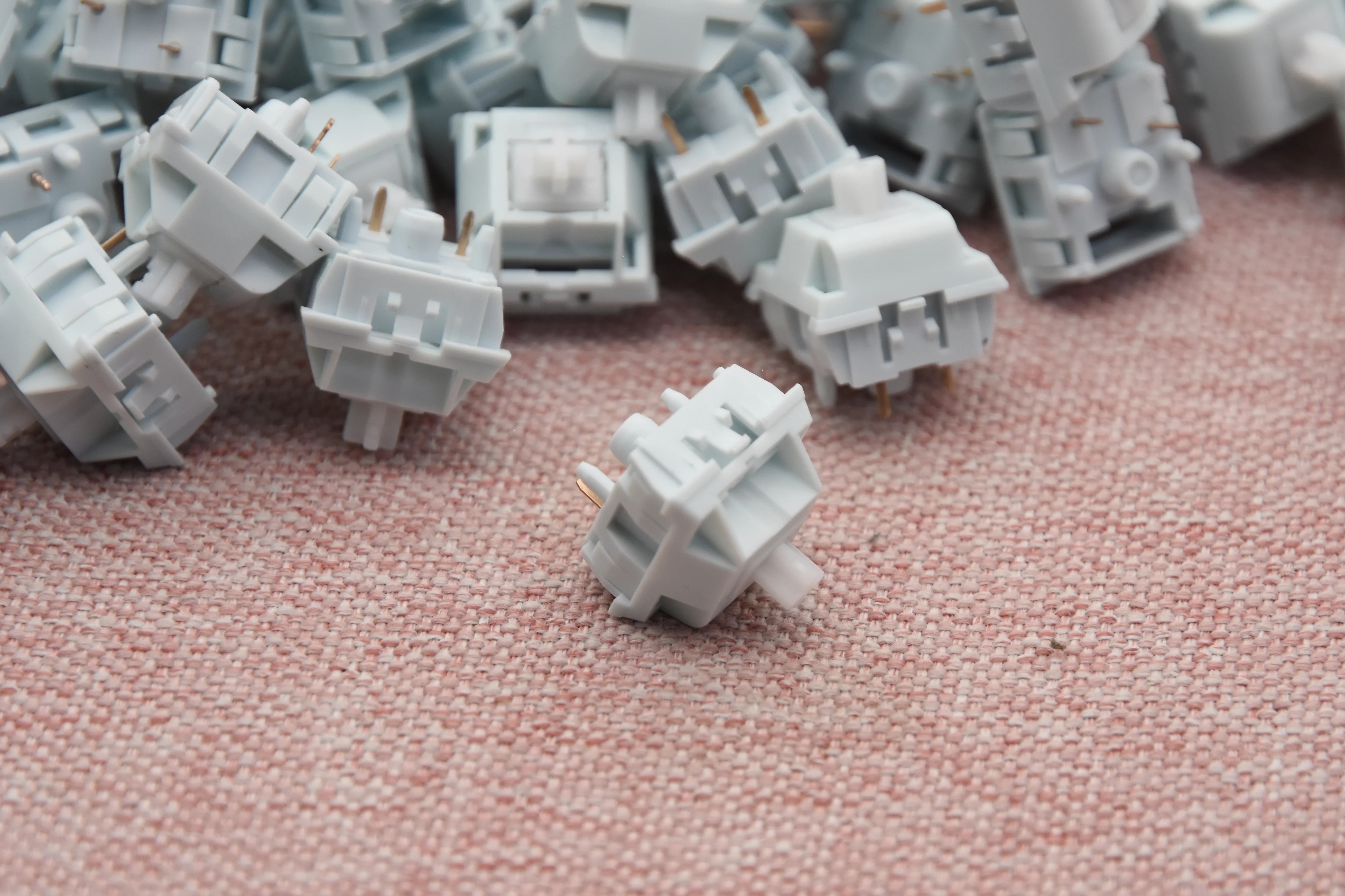 Keygeek Cera Linear Switch Factory Lubed (10PCS) - Image 6