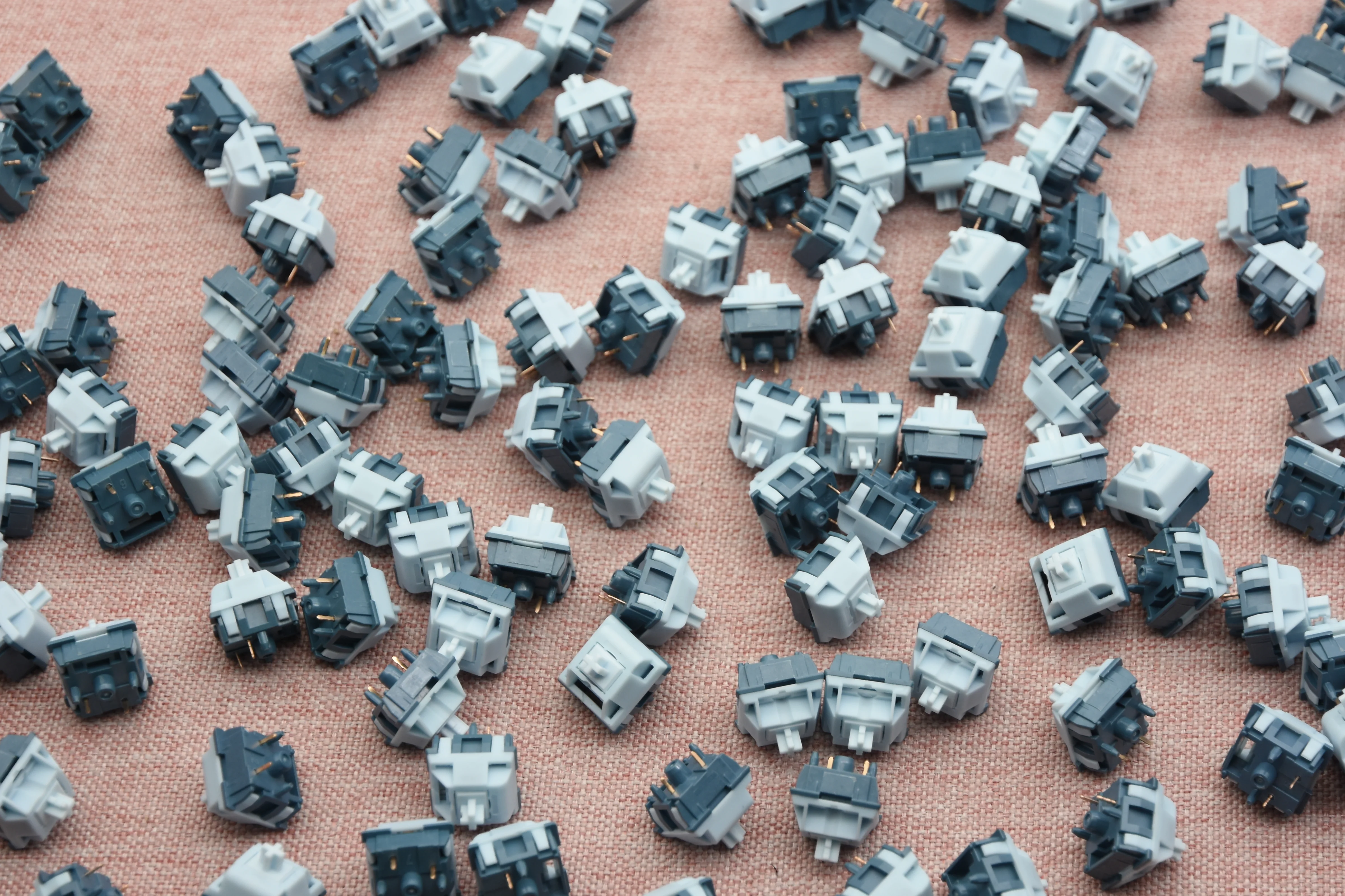 KEYGEEK DING DING LINEAR SWITCH FACTORY LUBED (10PCS) - Image 9