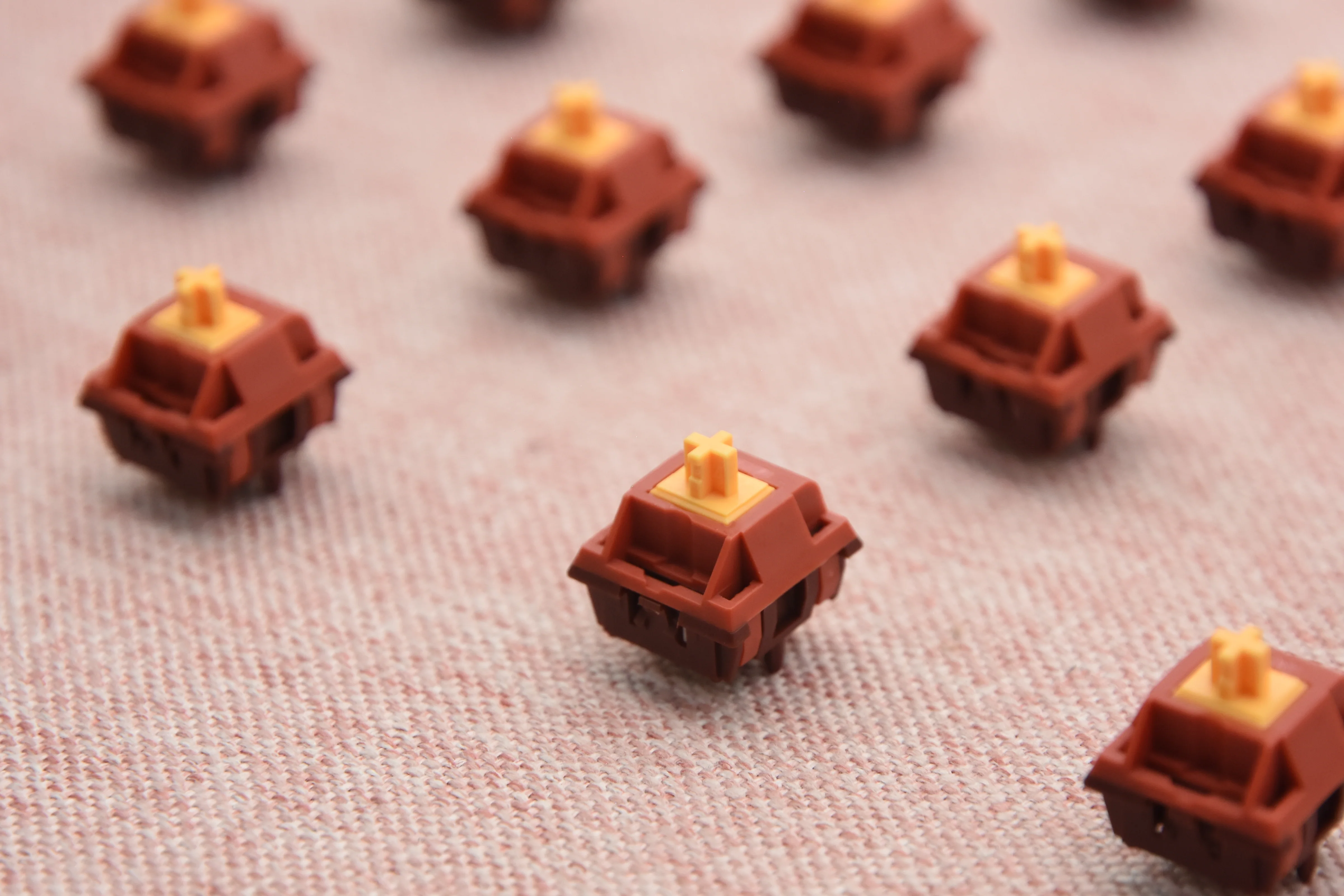 Keygeek Explosion Linear Switch Factory Lubed (10PCS) - Image 12