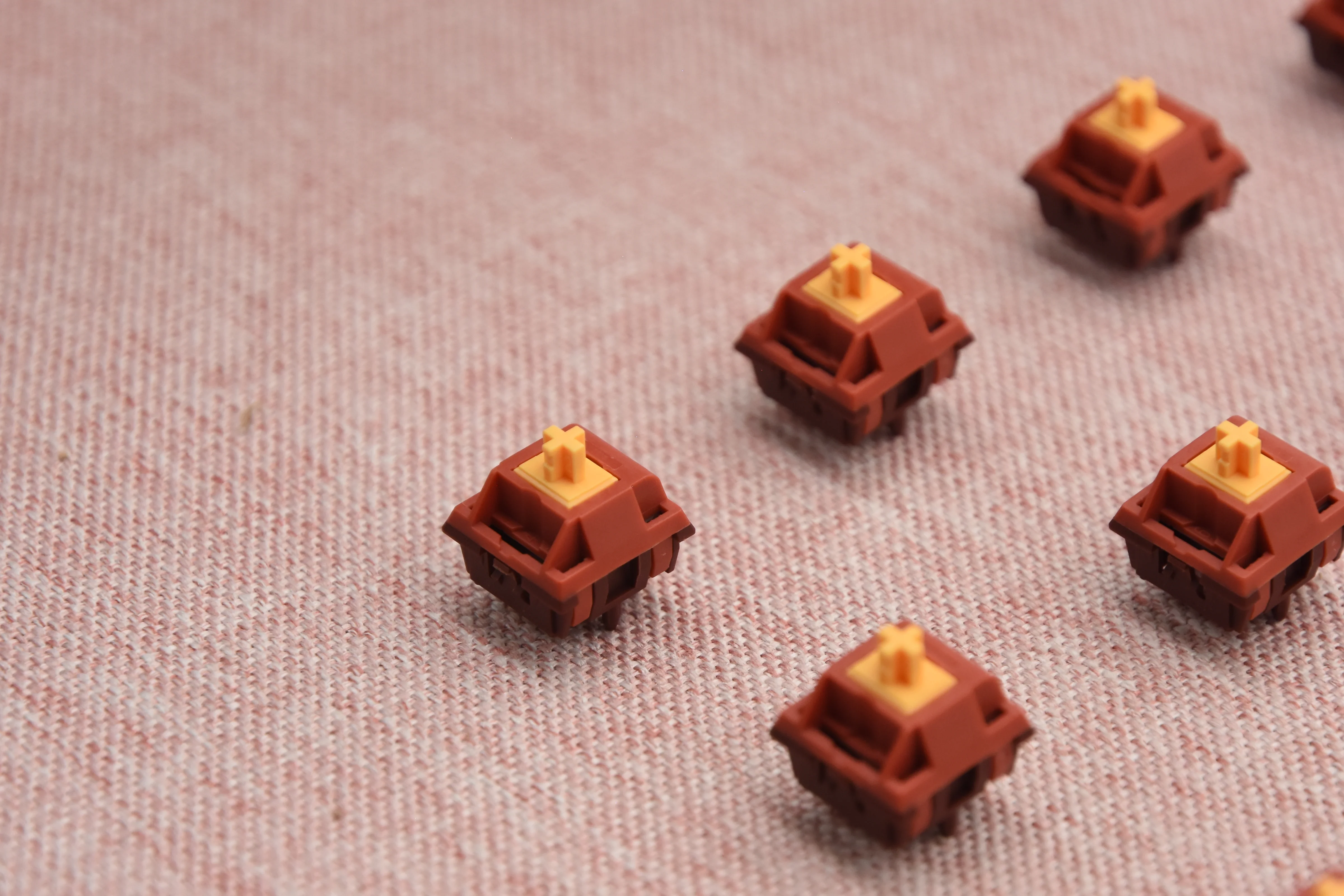 Keygeek Explosion Linear Switch Factory Lubed (10PCS) - Image 9