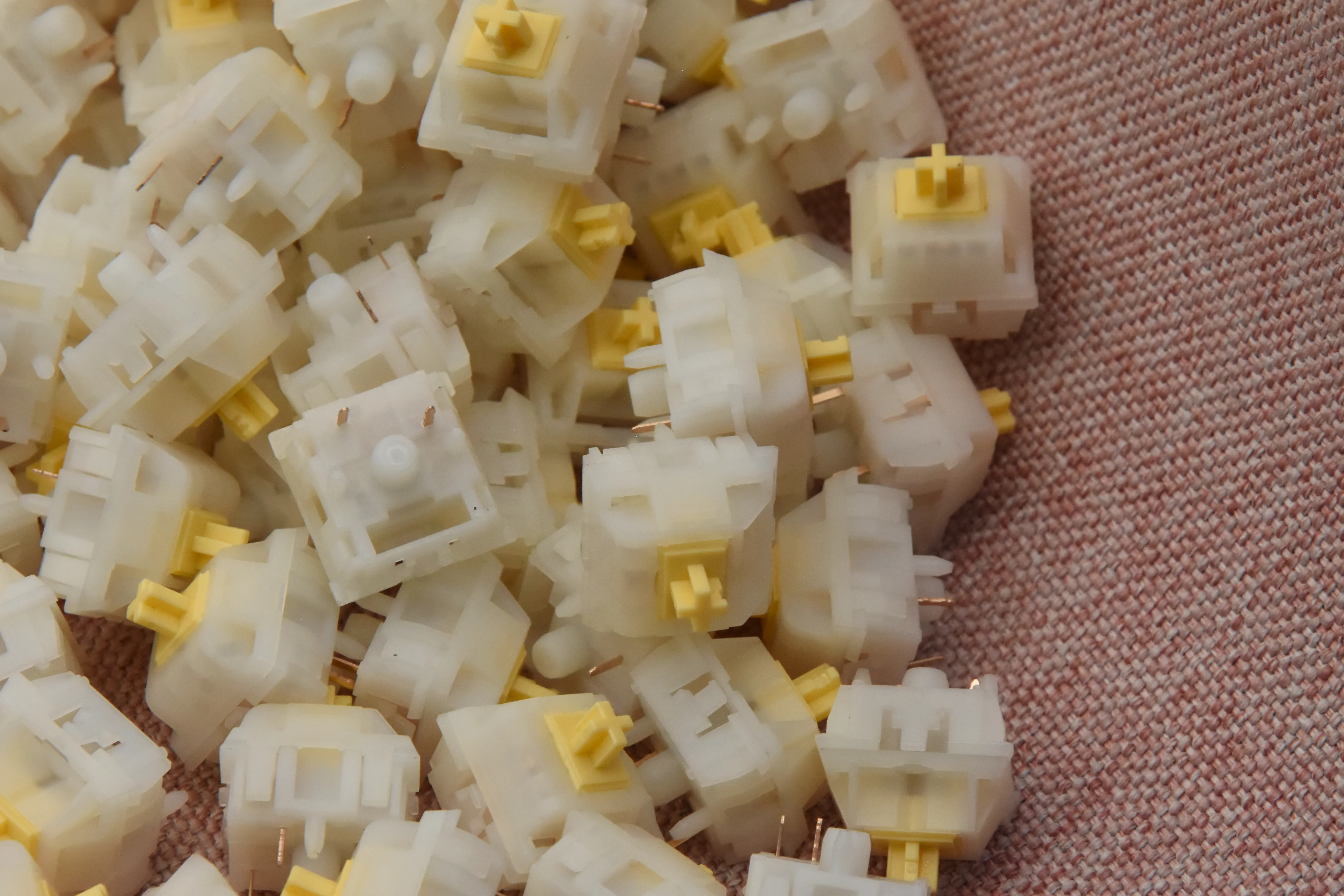 KEYGEEK LITTLE GHOST LINEAR SWITCH FACTORY LUBED (10PCS) - Image 8
