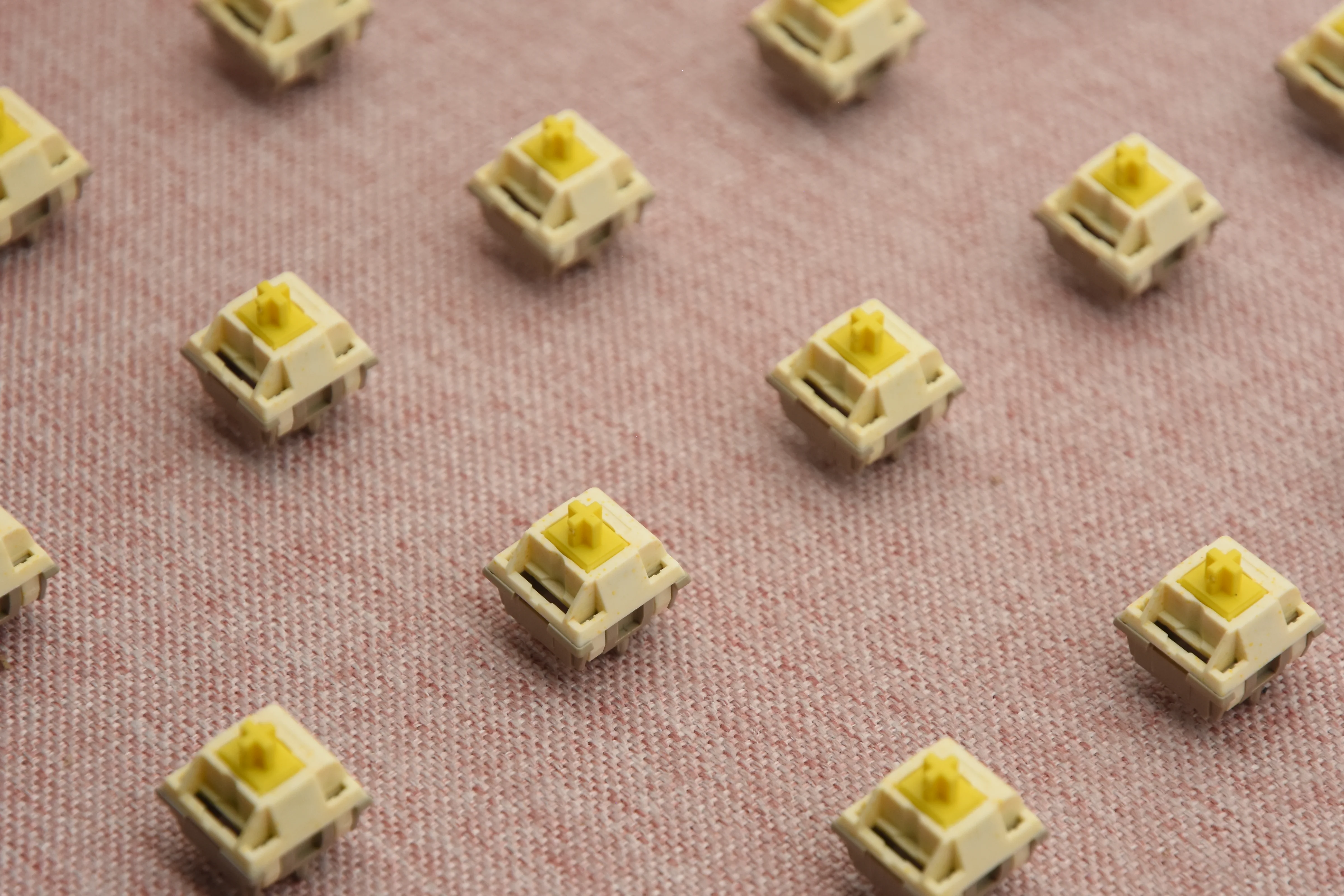 KEYGEEK M3 LINEAR SWITCH FACTORY LUBED (10PCS) - Image 8