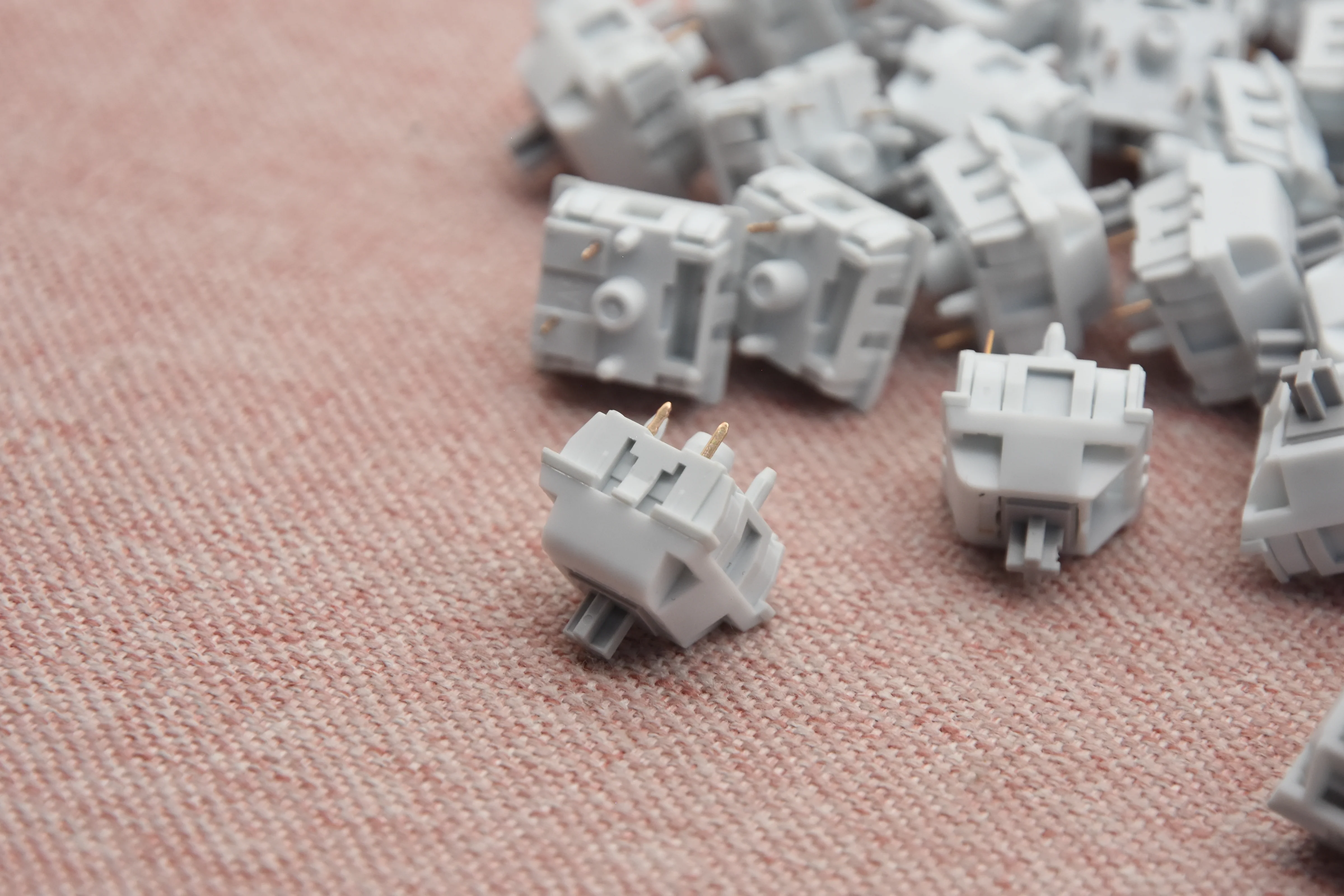 KEYGEEK PA LINEAR SWITCH FACTORY LUBED (10PCS) - Image 10