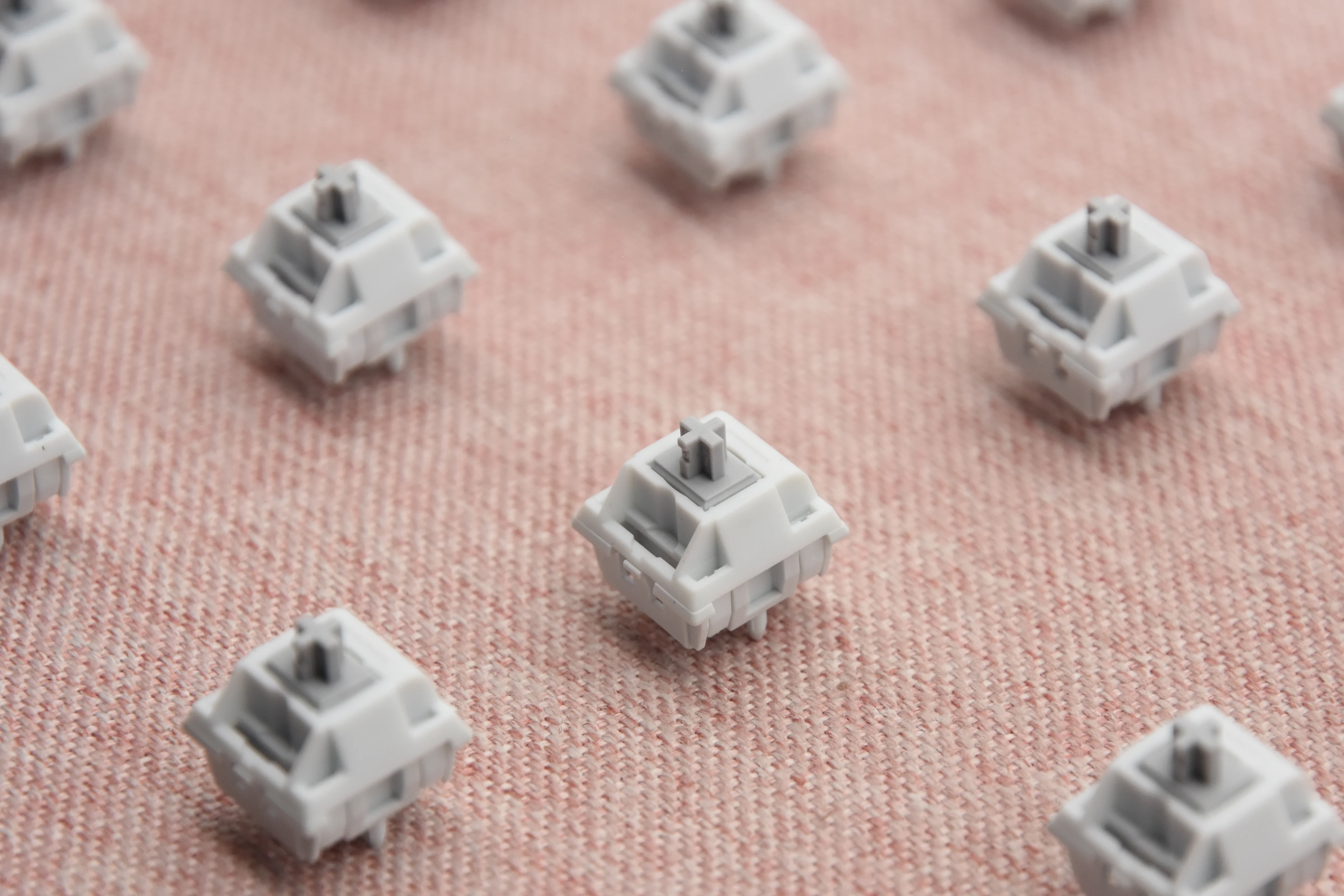 KEYGEEK PA LINEAR SWITCH FACTORY LUBED (10PCS) - Image 4