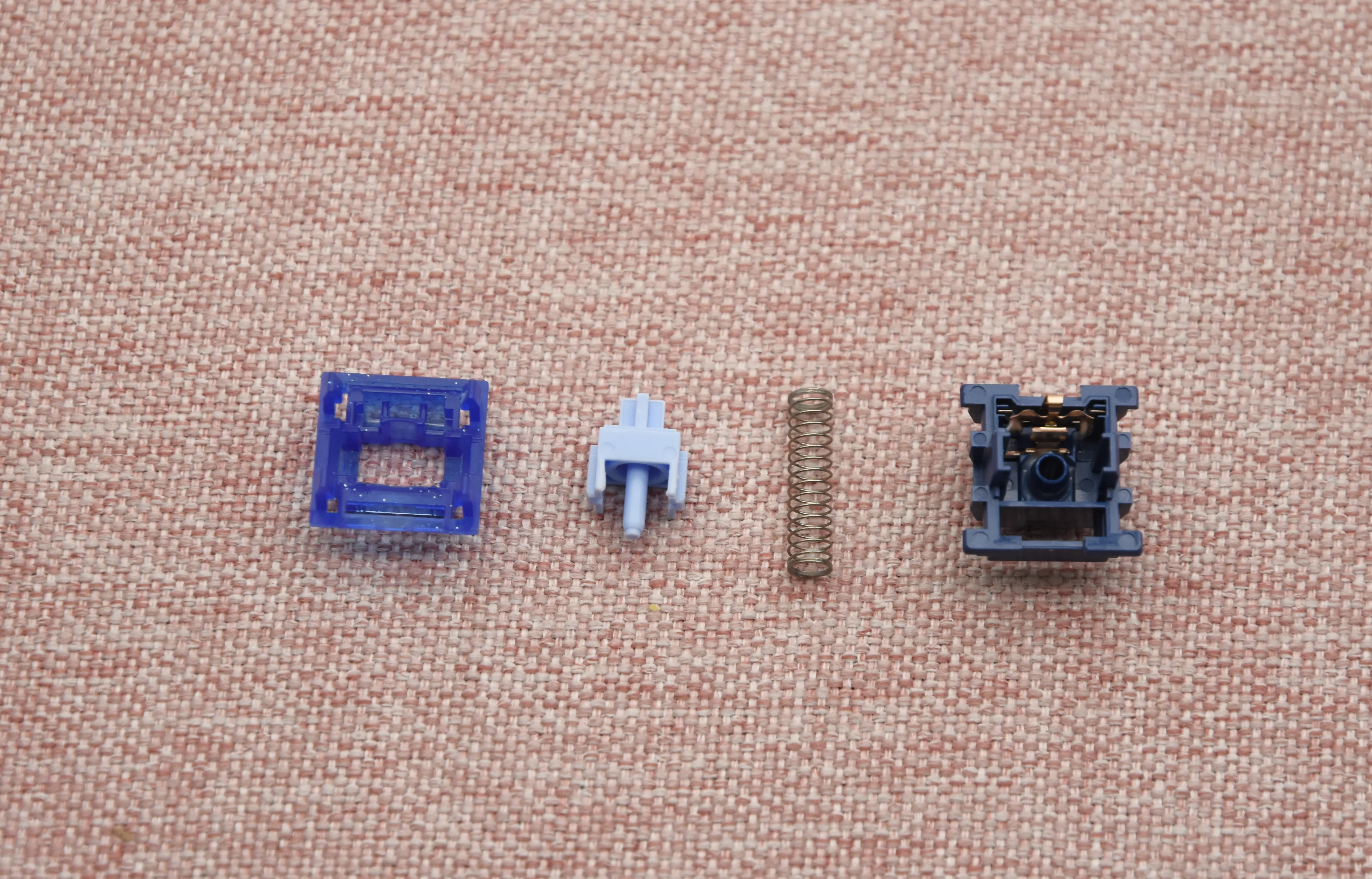 KEYGEEK ROXY LINEAR SWITCH FACTORY LUBED (10 PCS) - Image 13