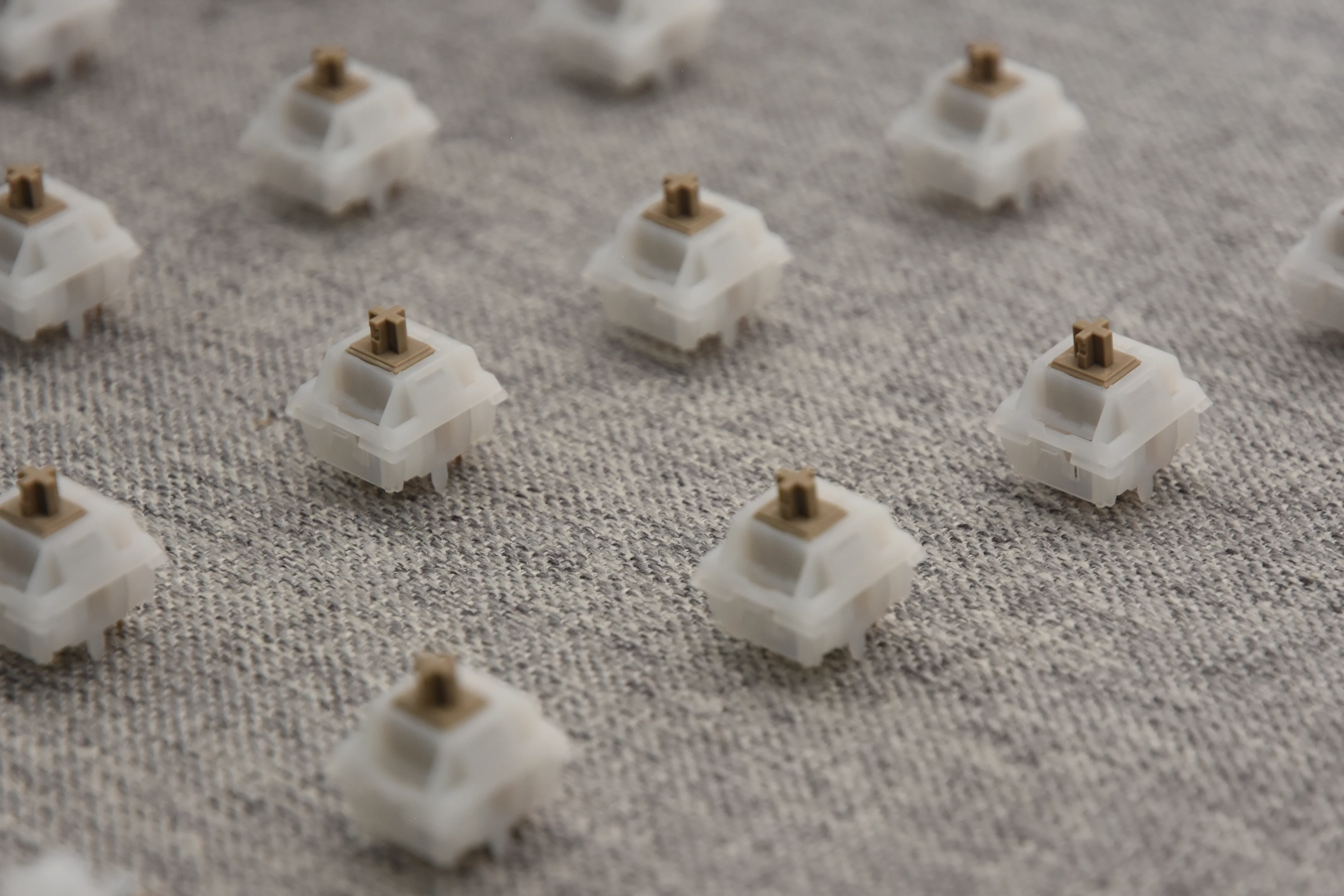 KEYGEEK RYE LINEAR SWITCH FACTORY LUBED (10PCS) - Image 13